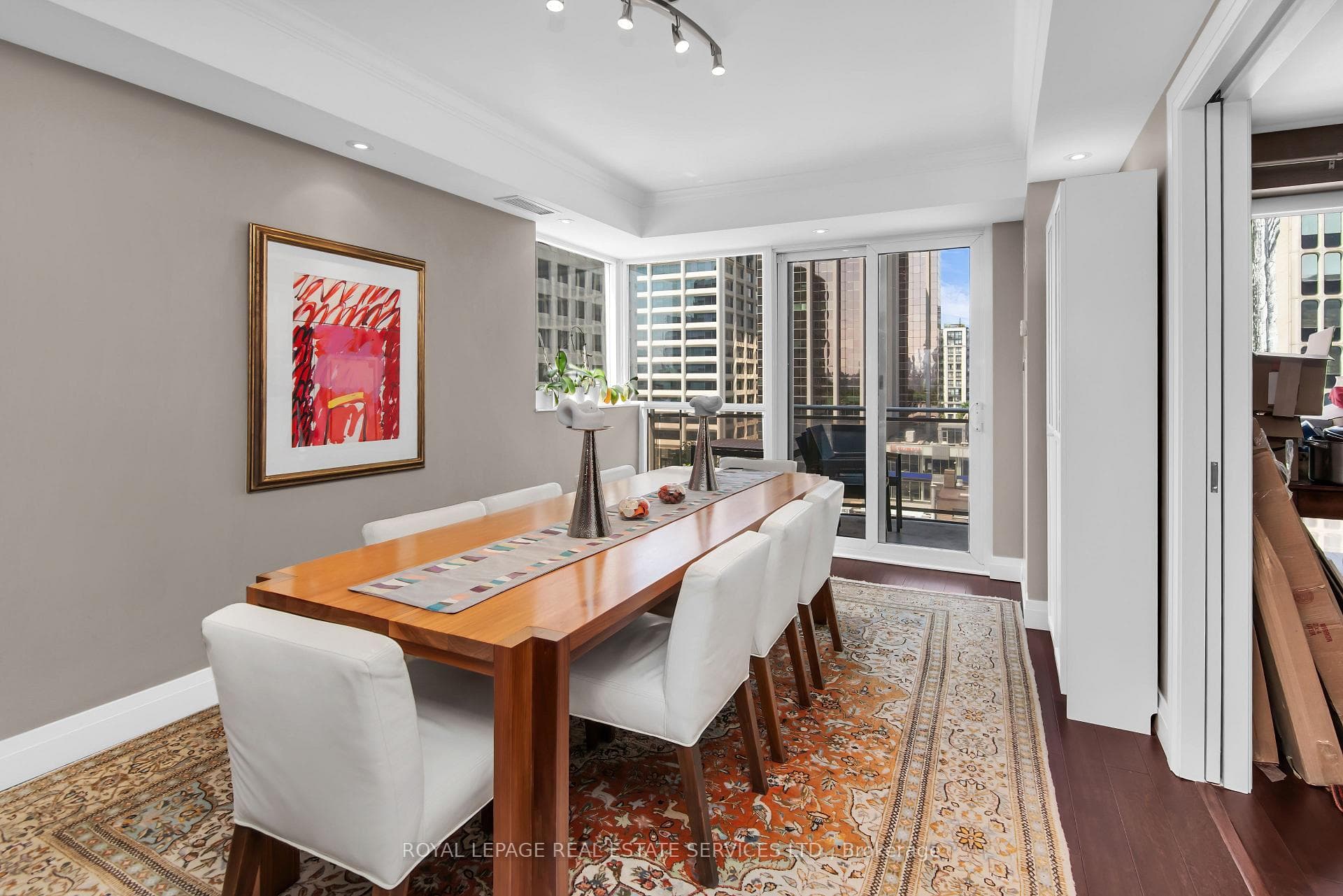 1430 Yonge Street Unit 805 photo 8