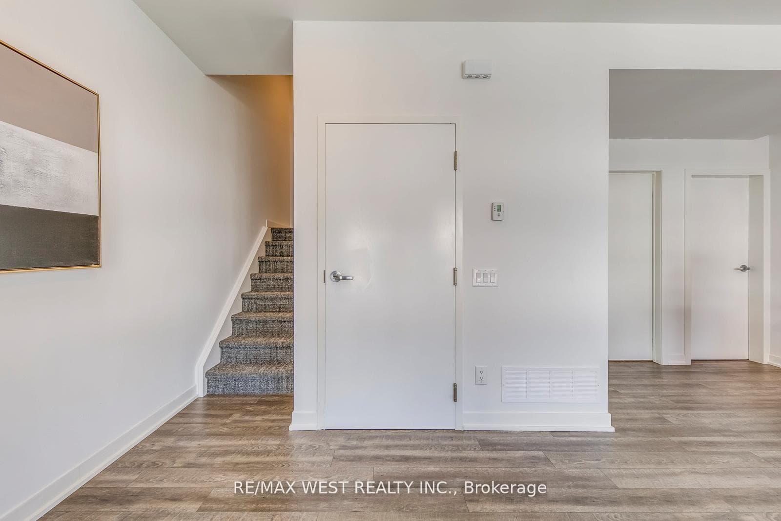 30 Ed Clark Gardens Boulevard Unit 14 photo 5