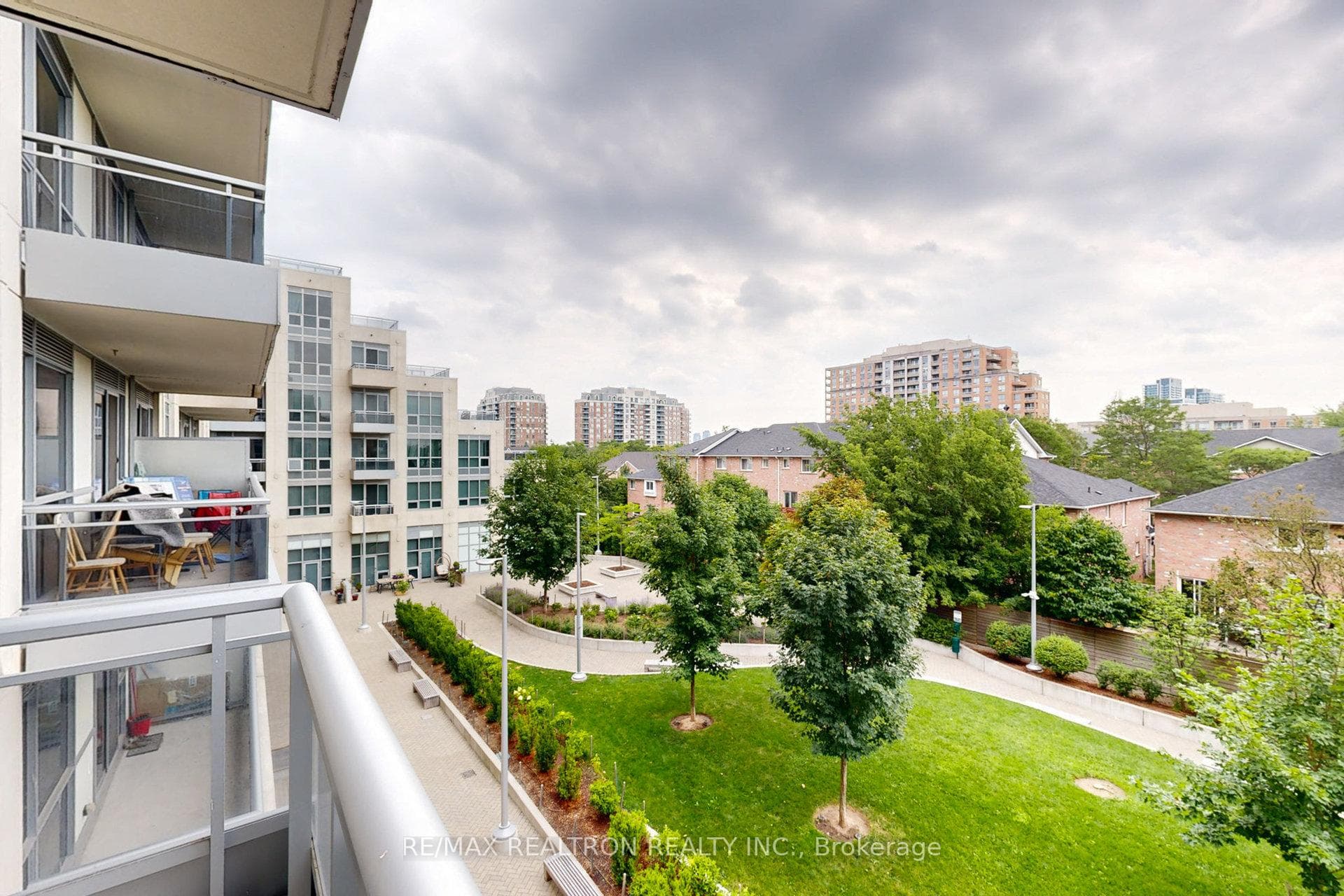 9191 Yonge Street Unit 319sw photo 34