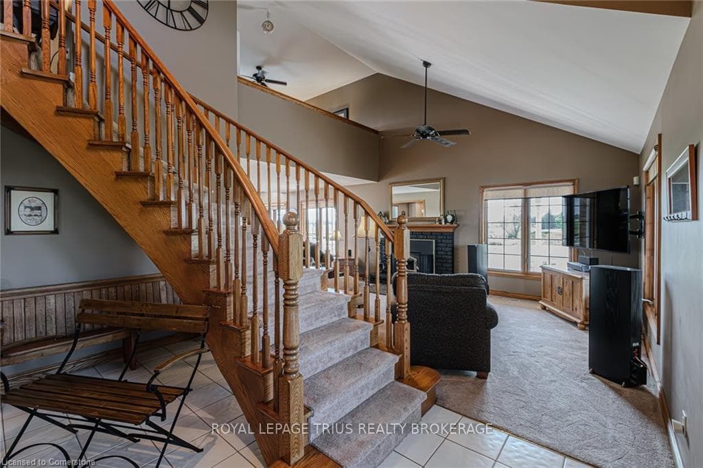 6335 Sinclairville Road photo 5