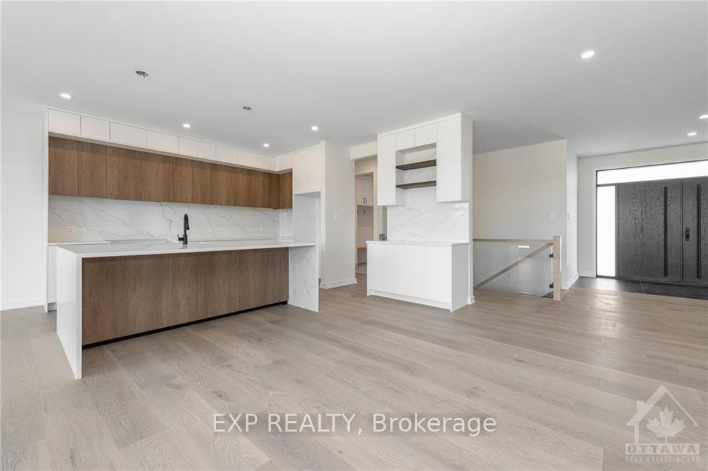 3987 PERENNIAL Way photo 12