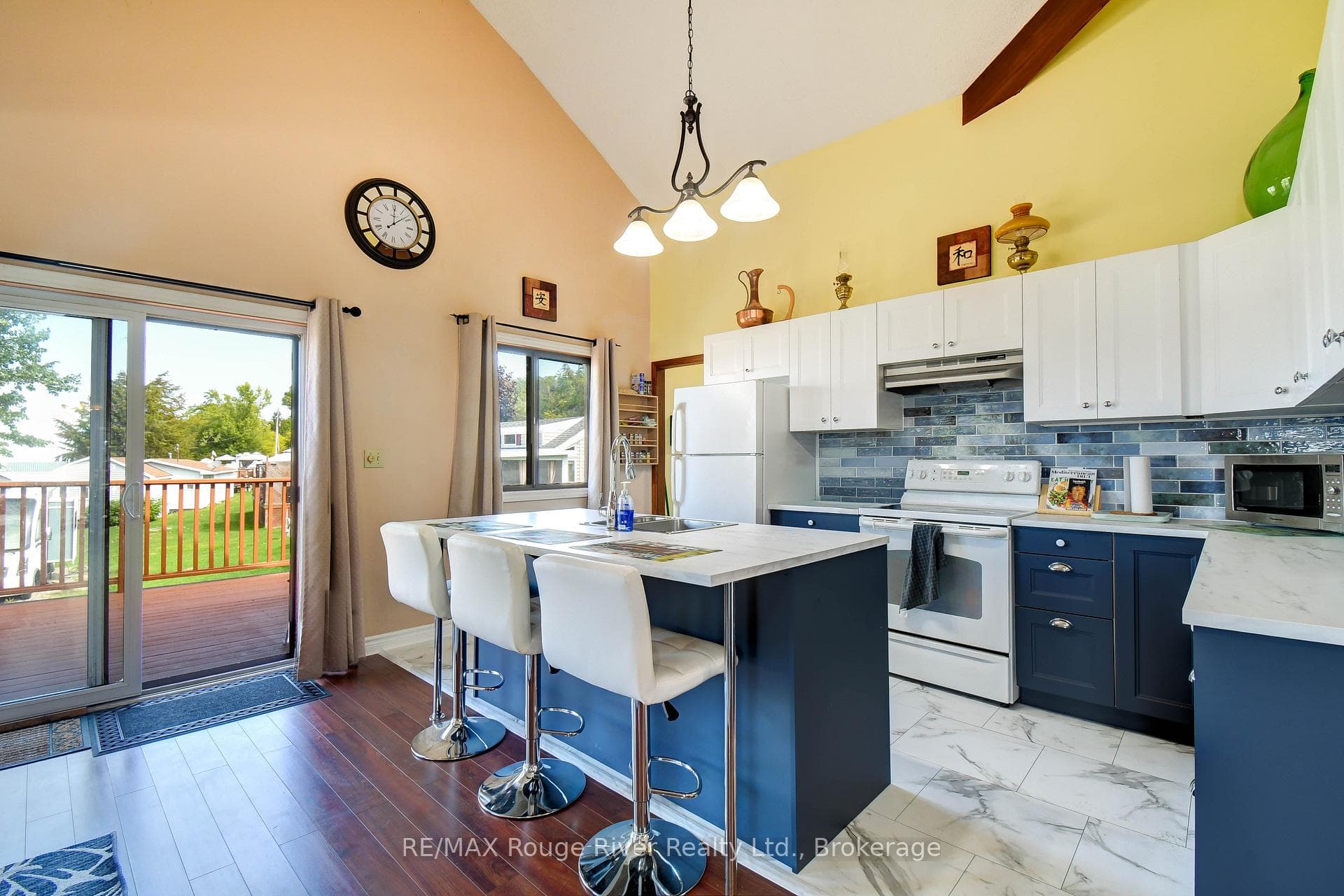 68 Robins Road Unit 198 photo 19