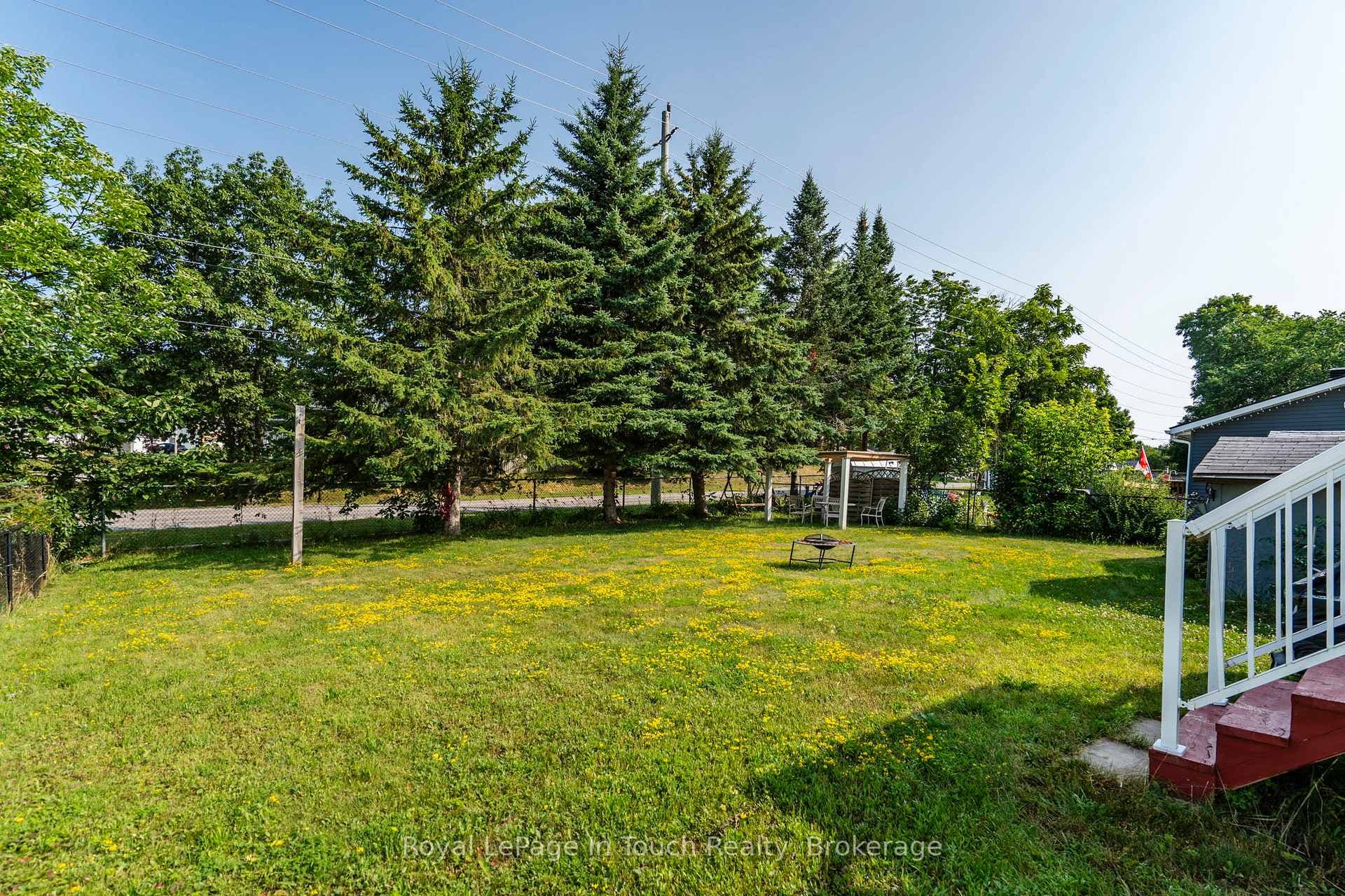 32 Bridle Road photo 29
