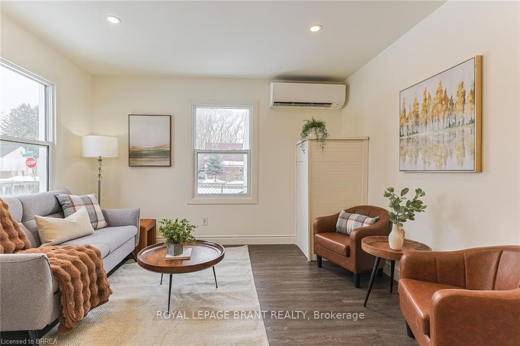 48 Seventh Avenue photo 10