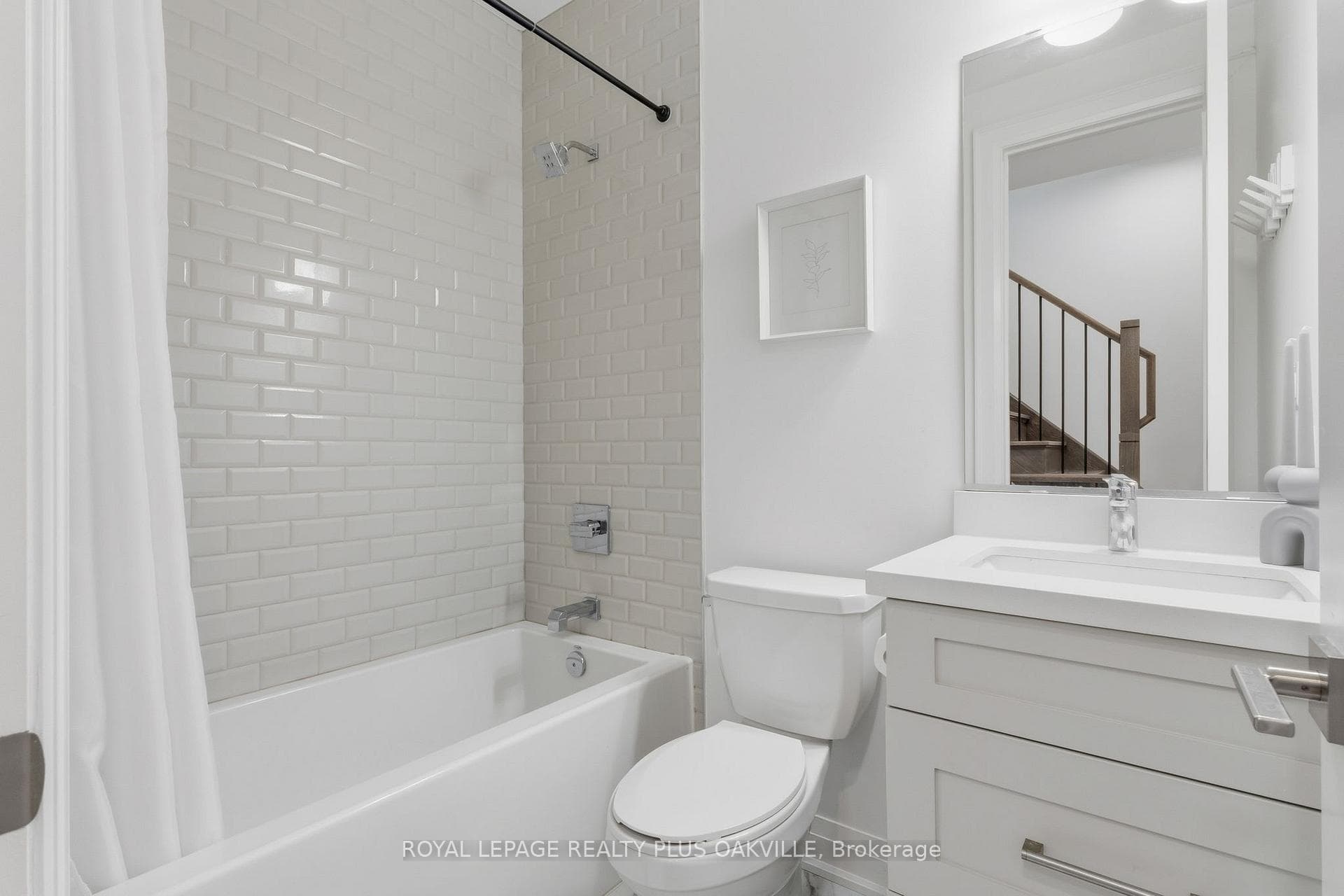 3228 Ellyn Common photo 5