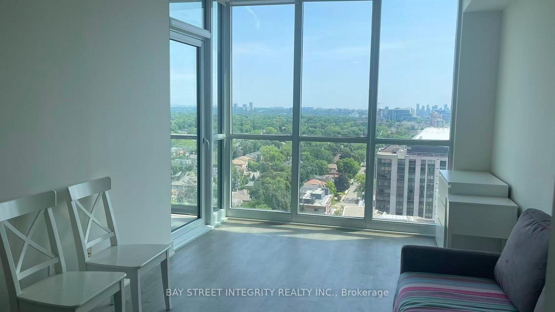 88 Sheppard Avenue Unit 2301 photo 2