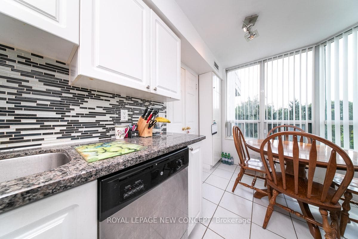 5 Emerald Lane Unit 311 photo 4