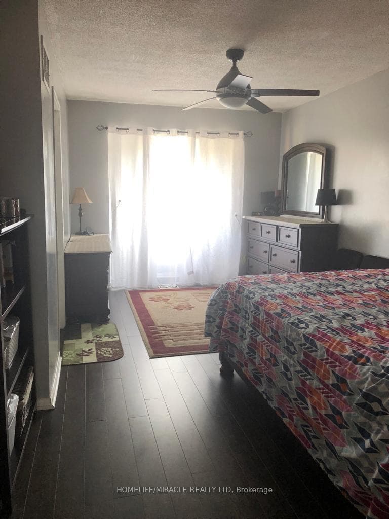 144 Robbinstone Drive photo 18