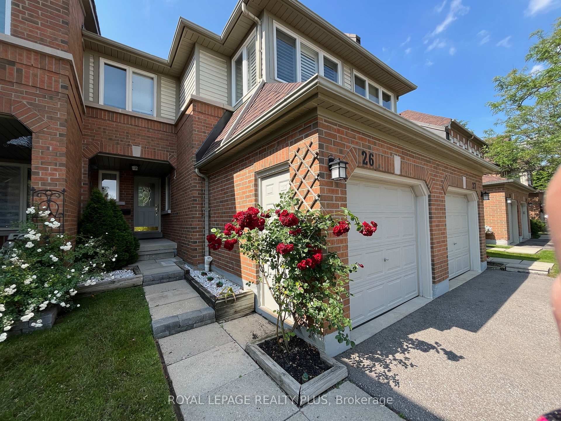 2555 Thomas Street Unit 26 photo 2