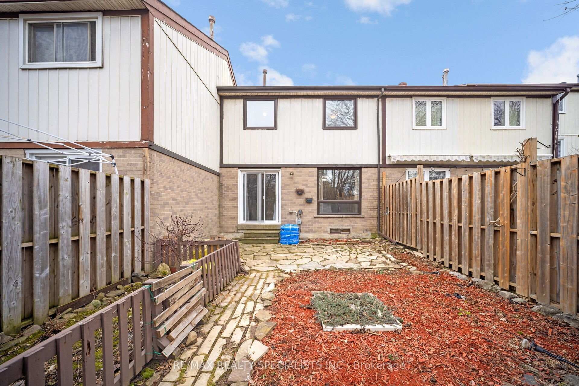 70 Primrose Crescent photo 49