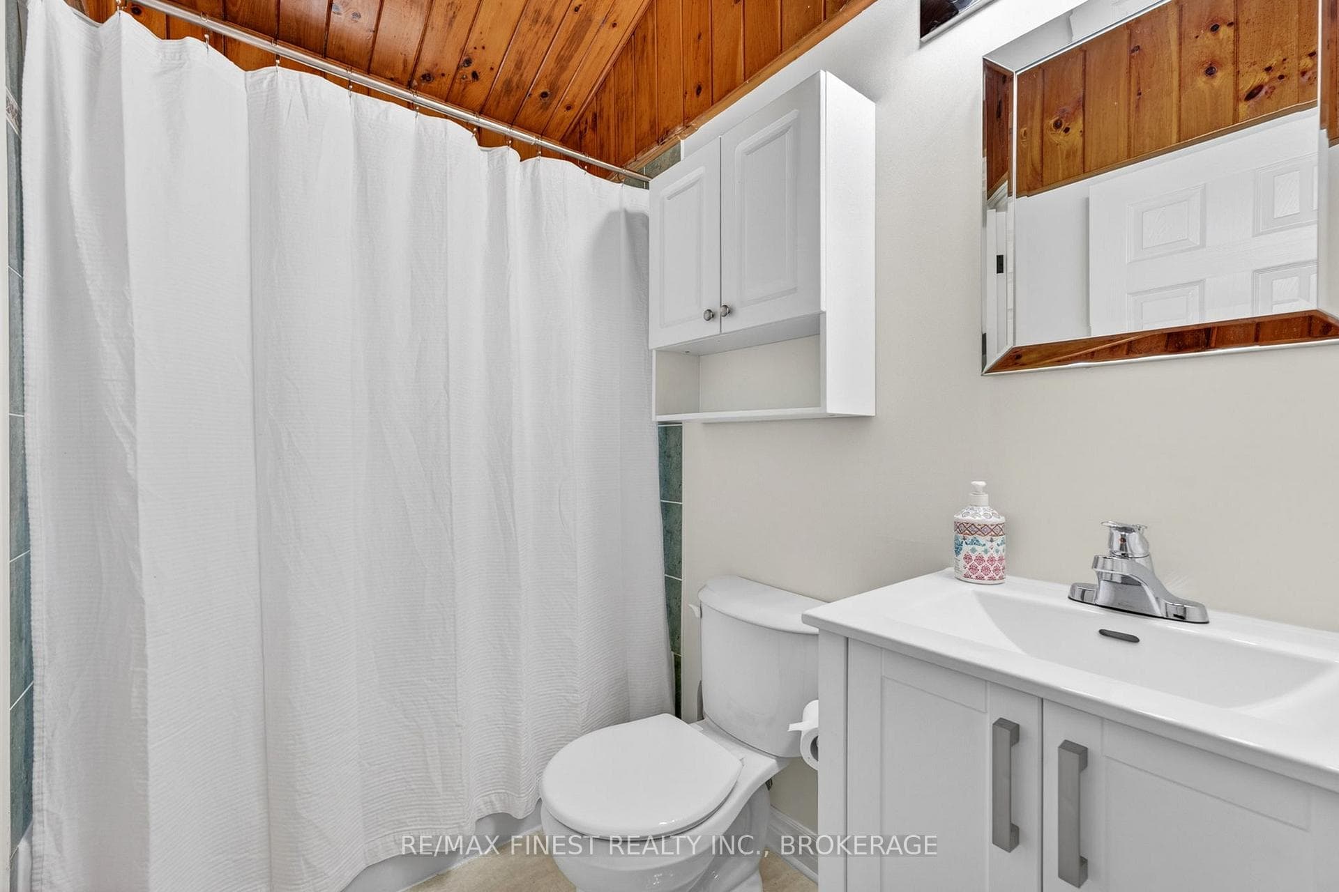 8 Sunrise Court photo 18