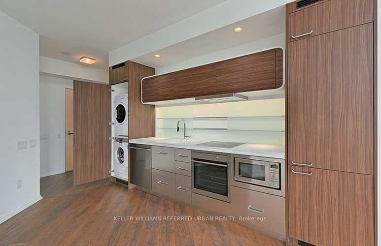 45 Charles Street Unit 3512 photo 2