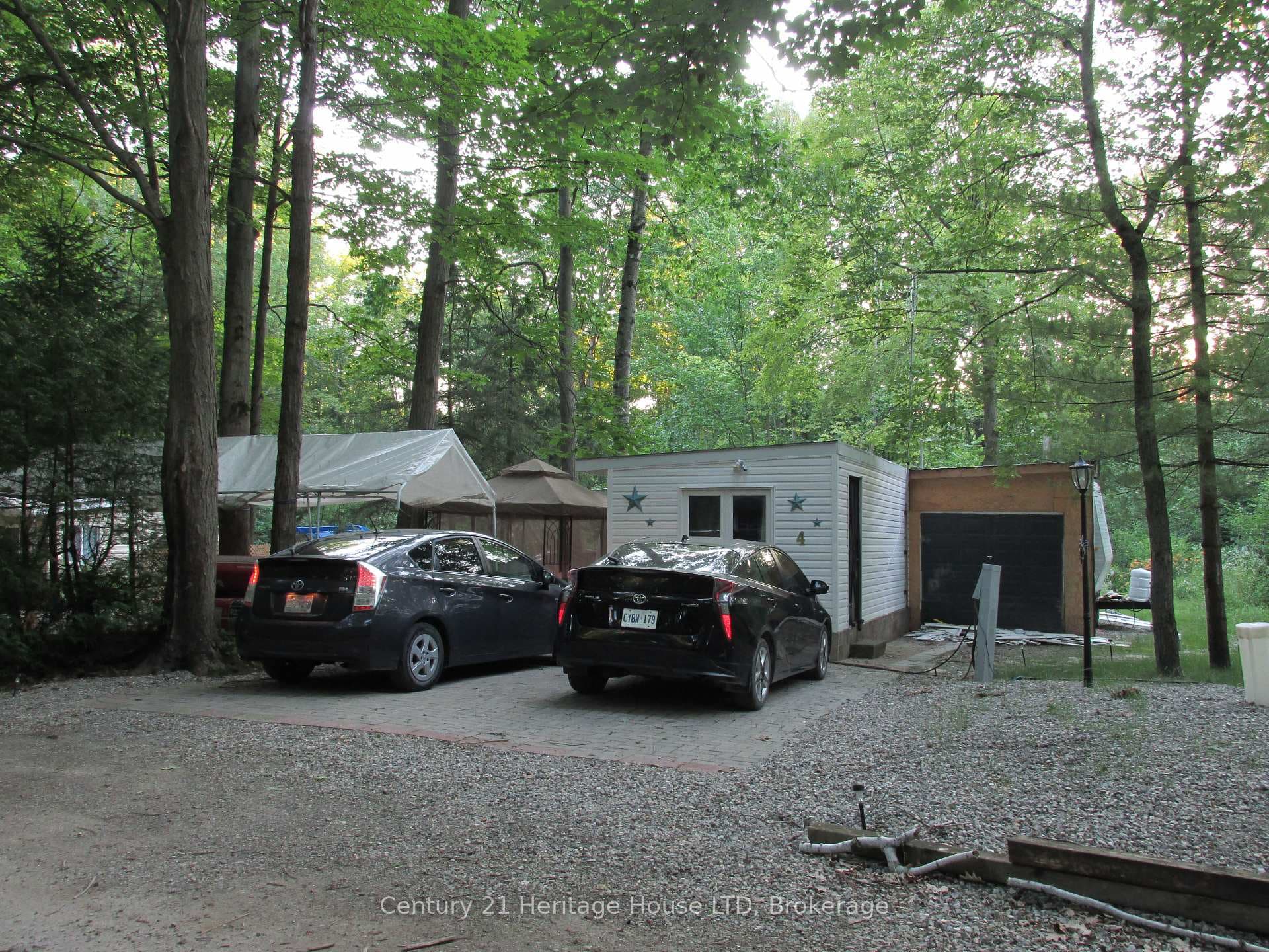 334 RATTLESNAKE Road Unit 4 photo 2