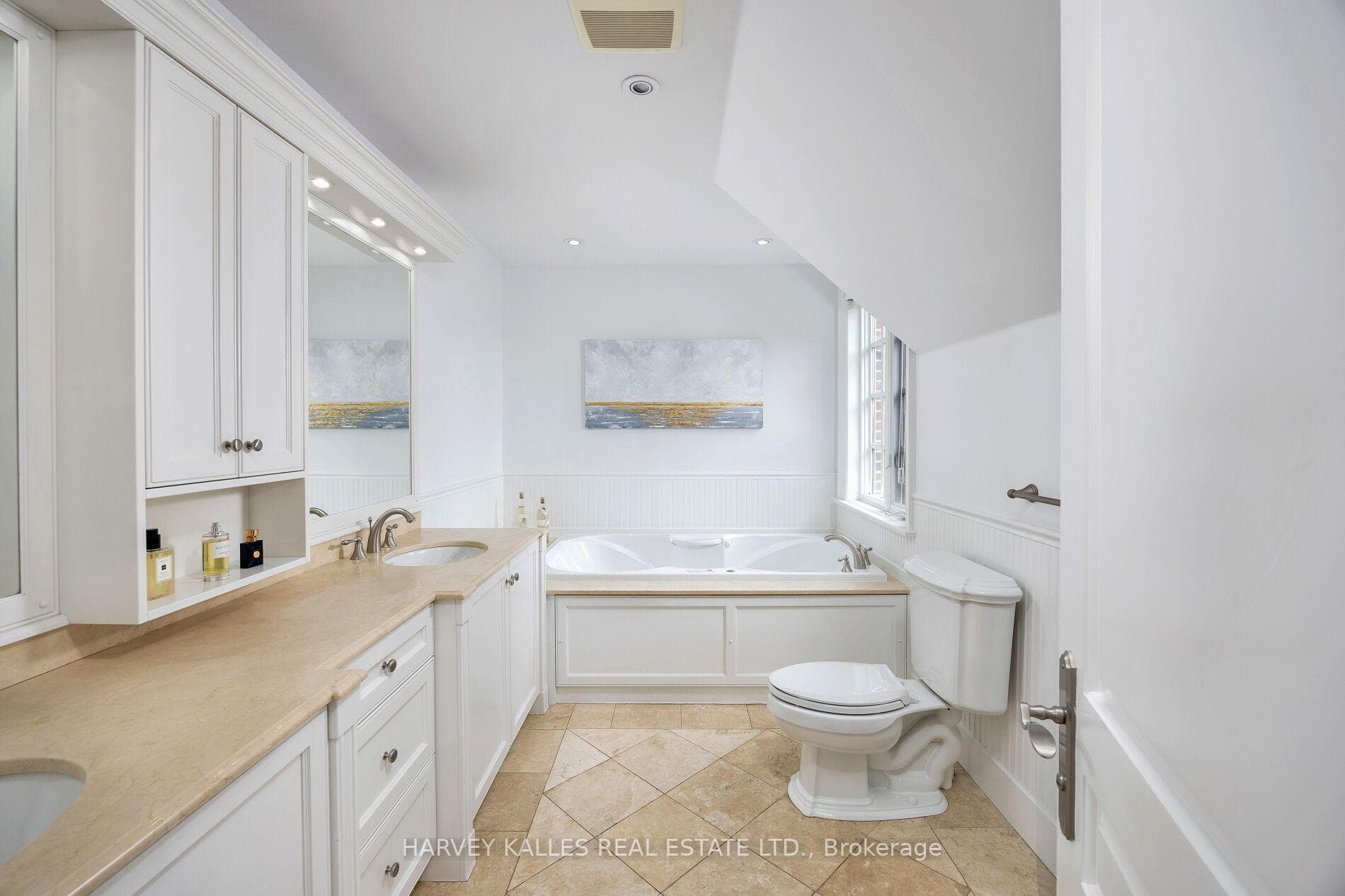 25 Finchley Road photo 22