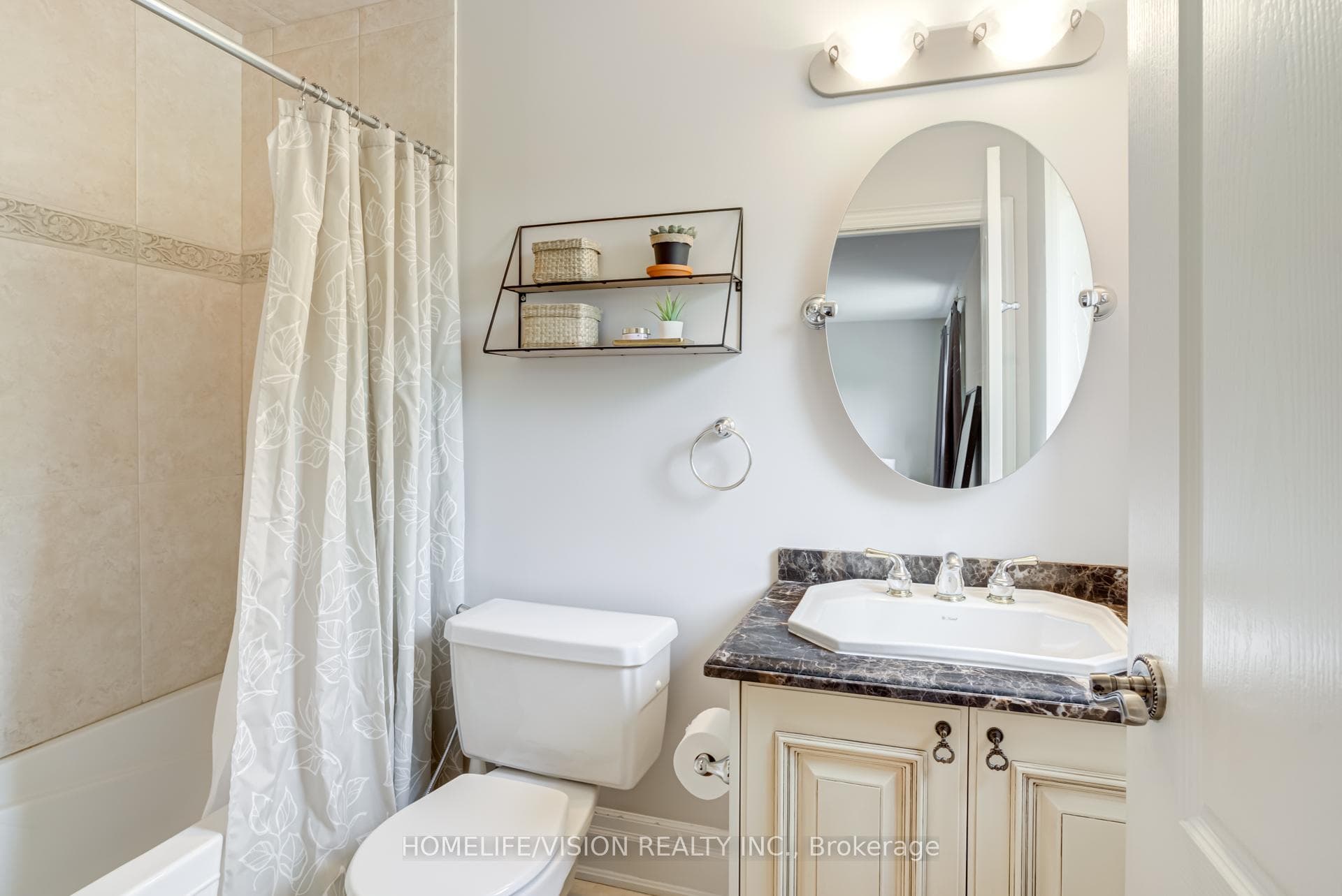 103 Yongehurst Road photo 25