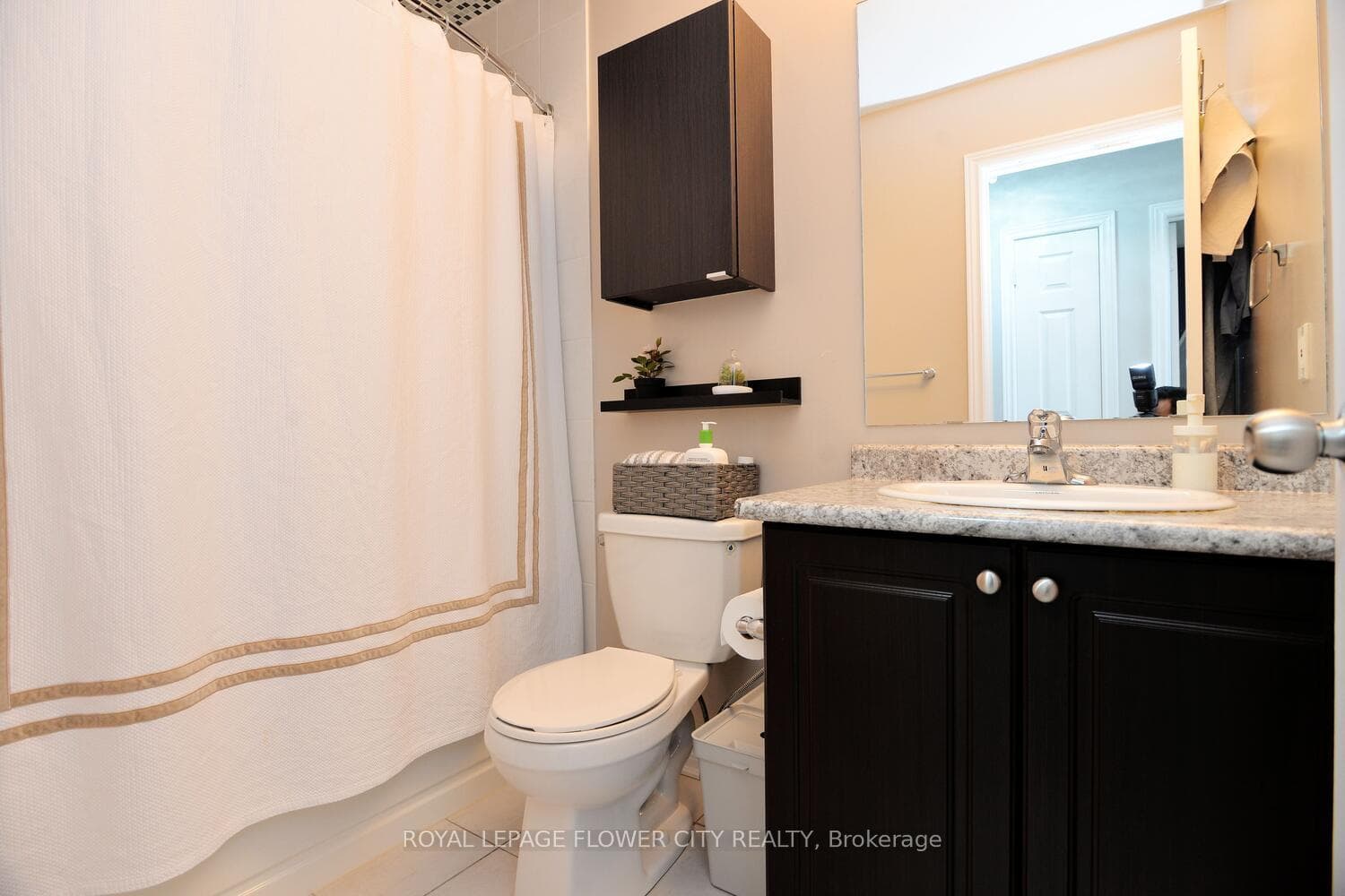 80 Rockman Crescent photo 28