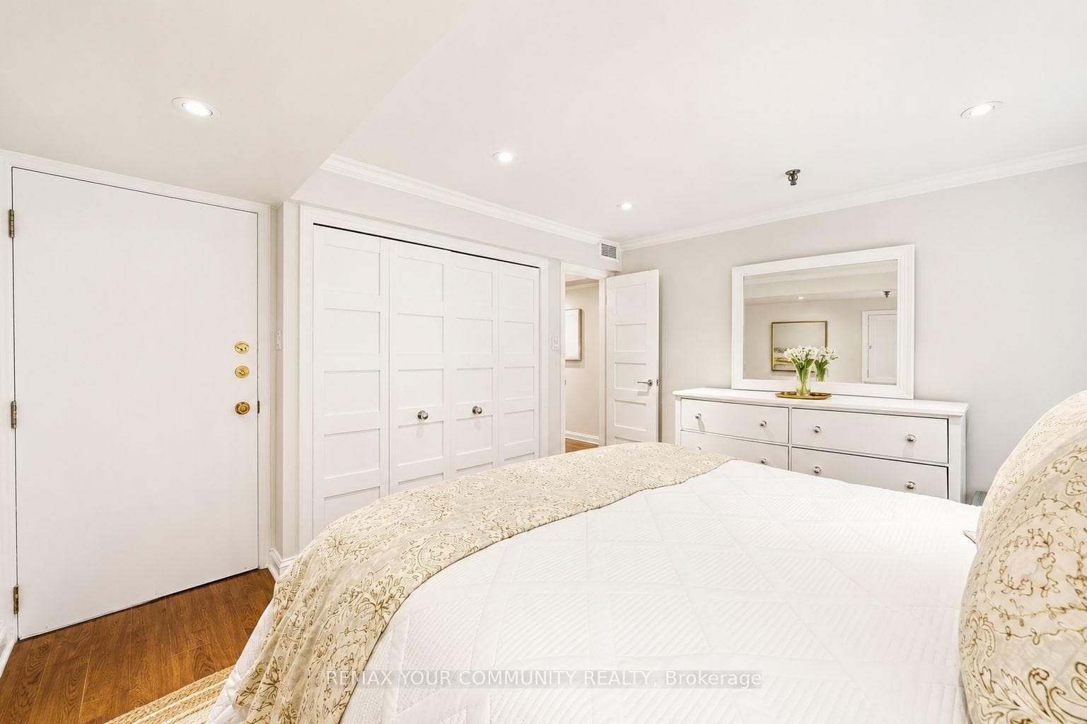 105 Heath Street Unit 3 photo 23