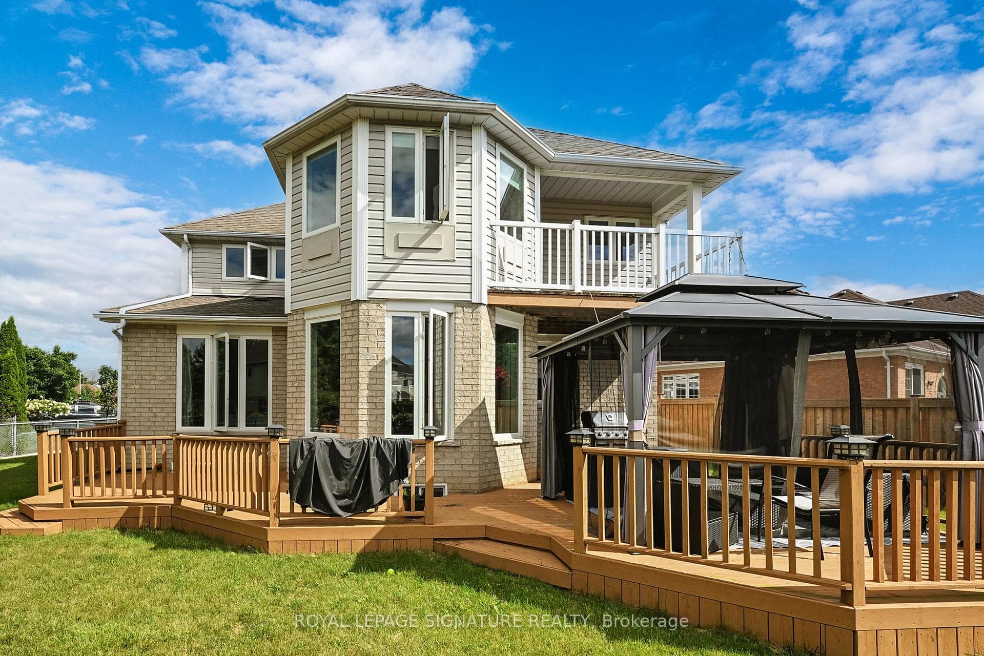 1018 Glenbourne Drive photo 33
