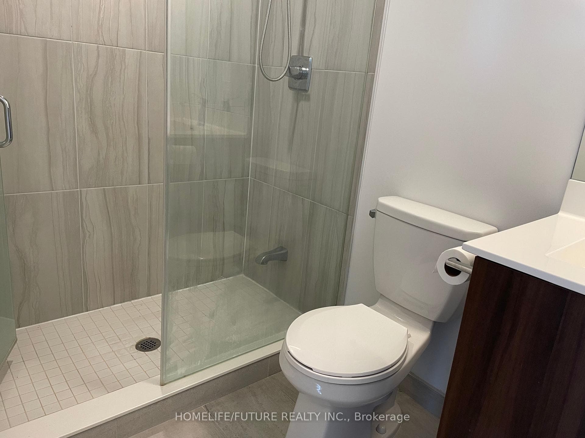 225 Village Green Square Unit 903 photo 9