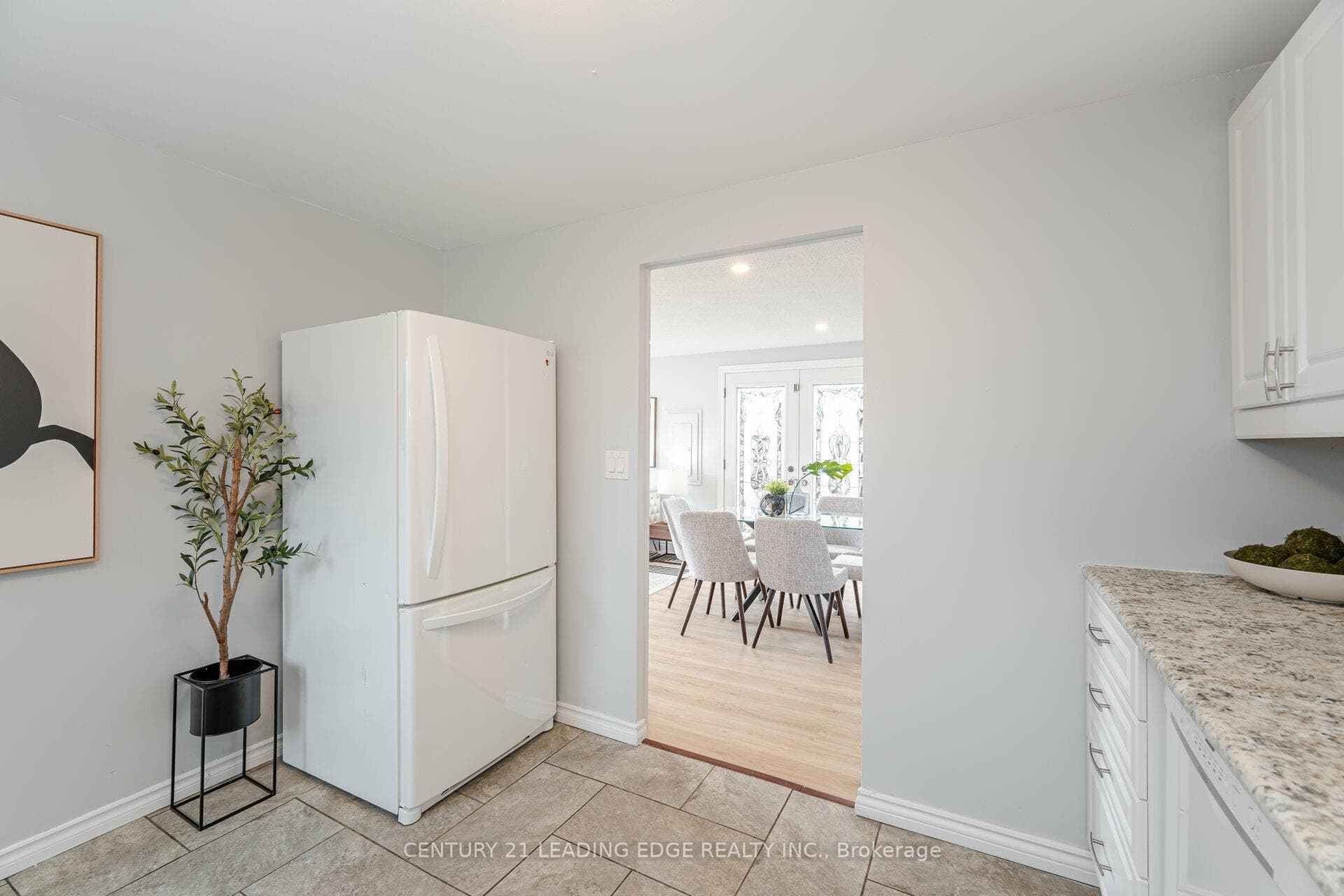 731 Wesley Drive photo 11