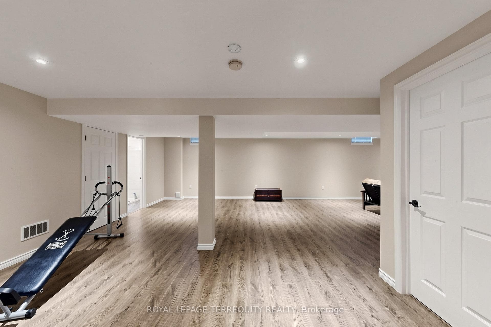 12 Ballantyne Drive photo 39