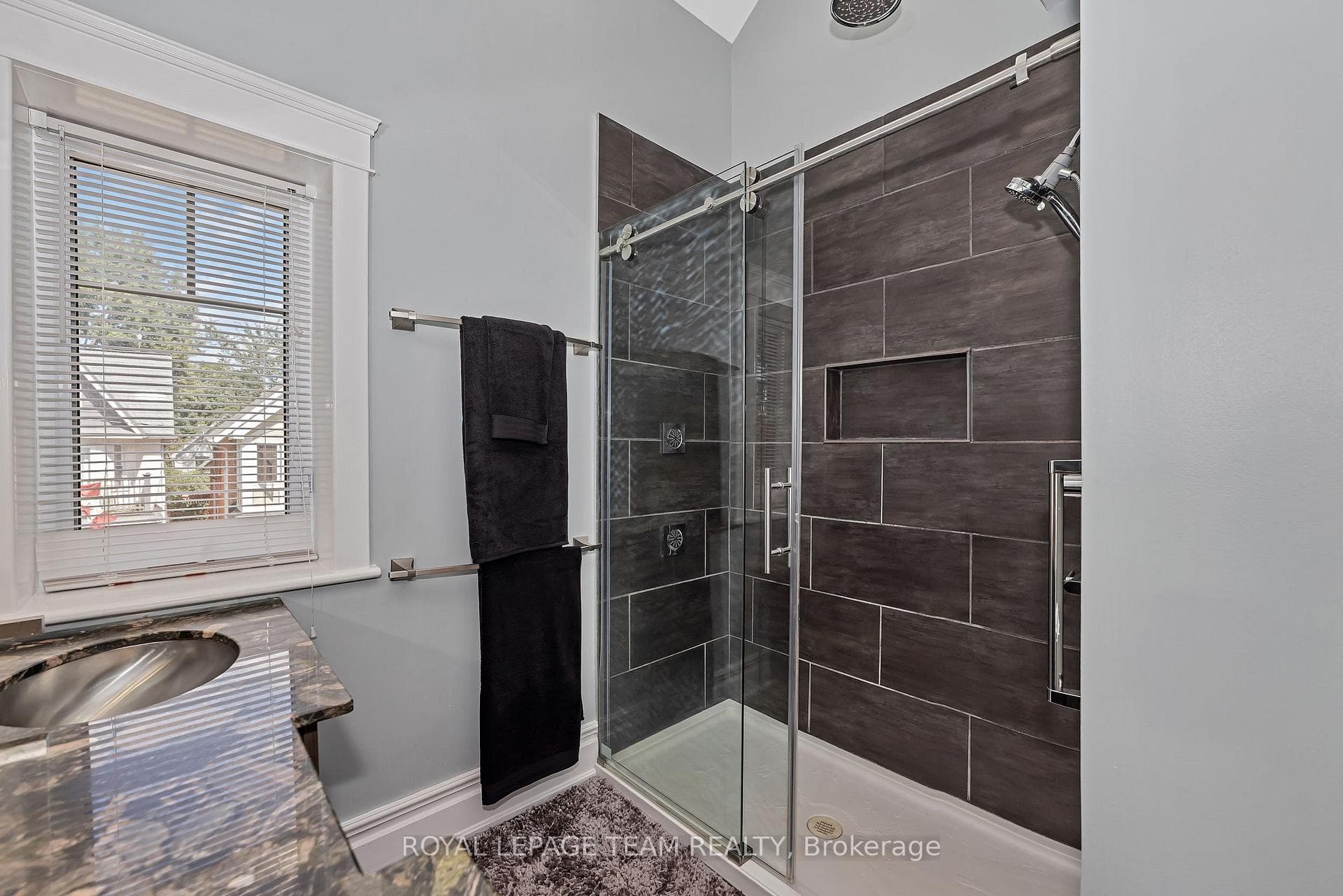 Primary Ensuite Bath