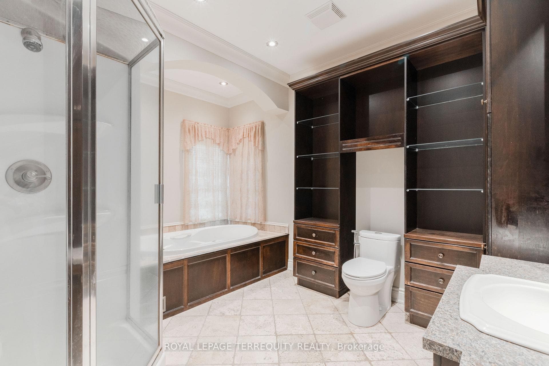 591 Du Parc Road photo 22