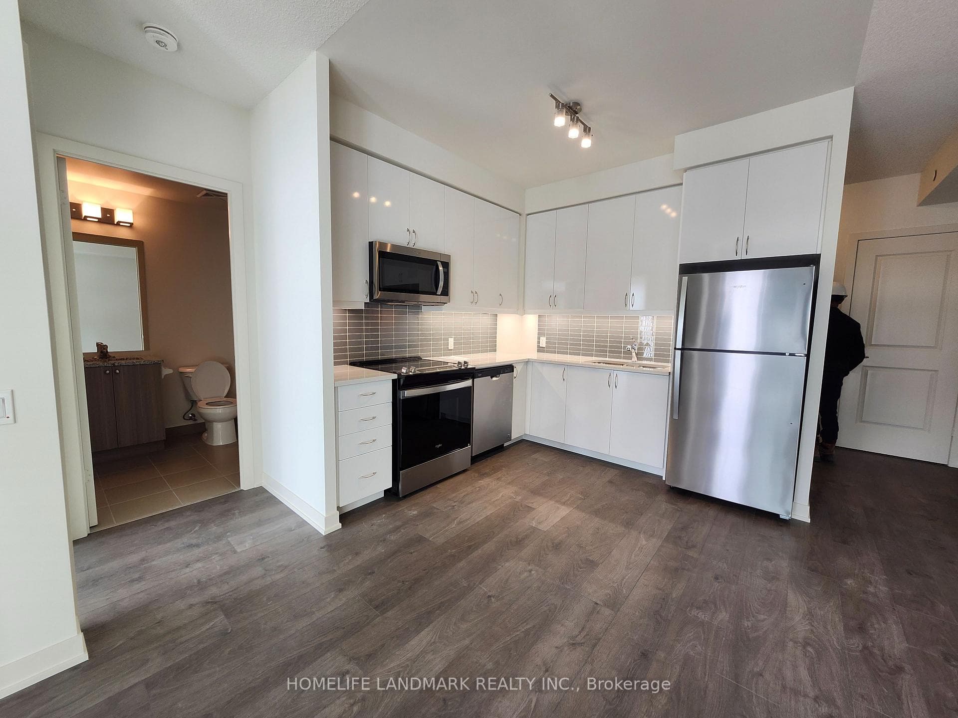 4955 Yonge Street Unit 1007 photo 1