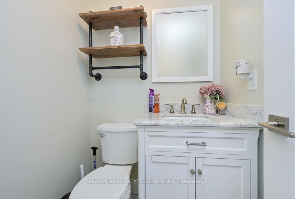 14 Borden Hill Court photo 13