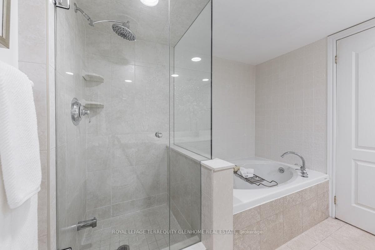 Primary Bedroom Bathroom