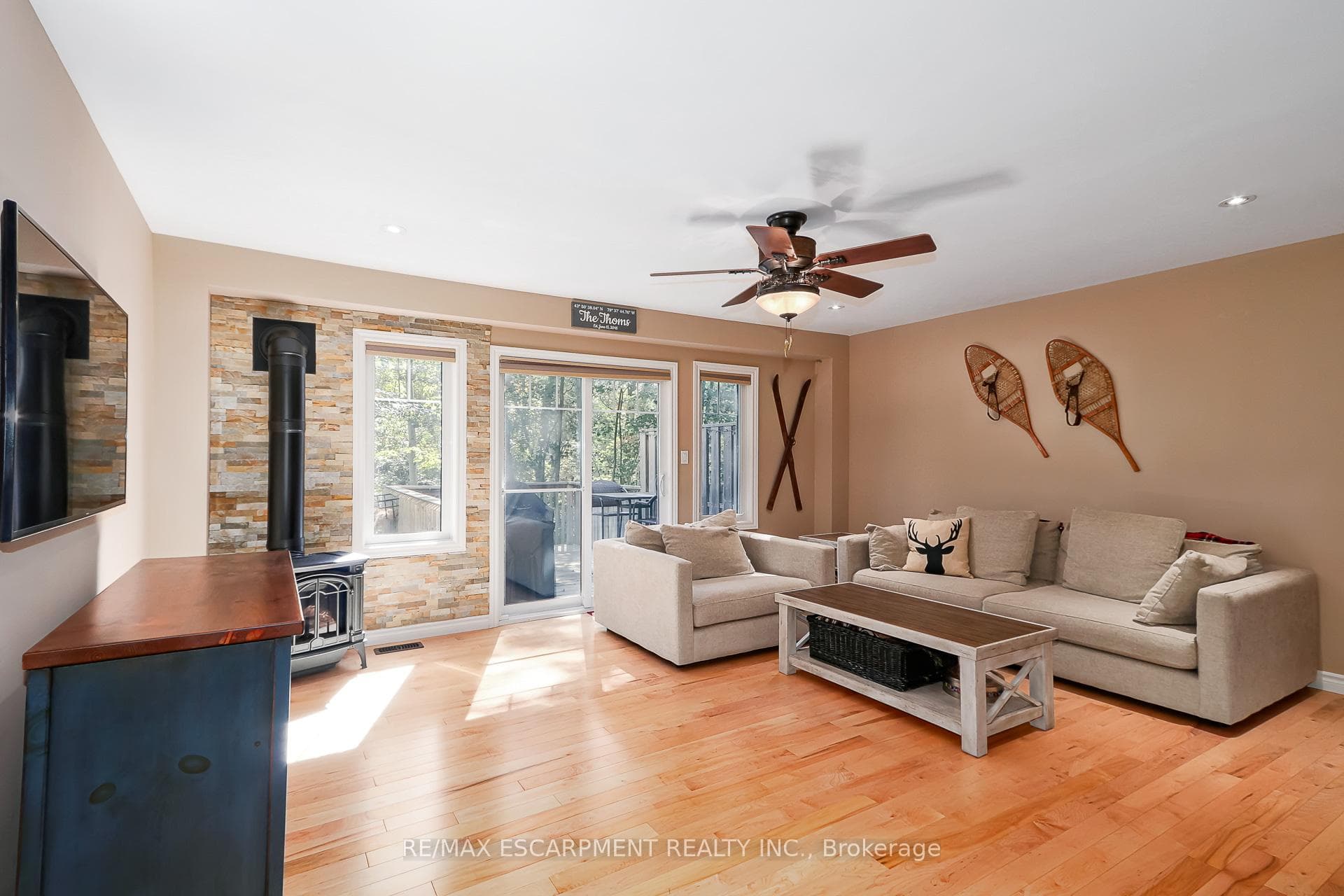 72 SILVER GLEN Boulevard photo 10