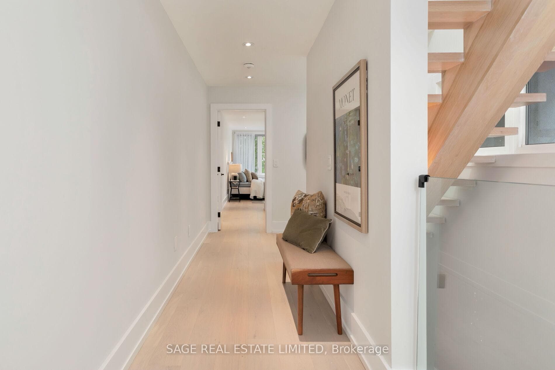 66A Victor Avenue photo 20