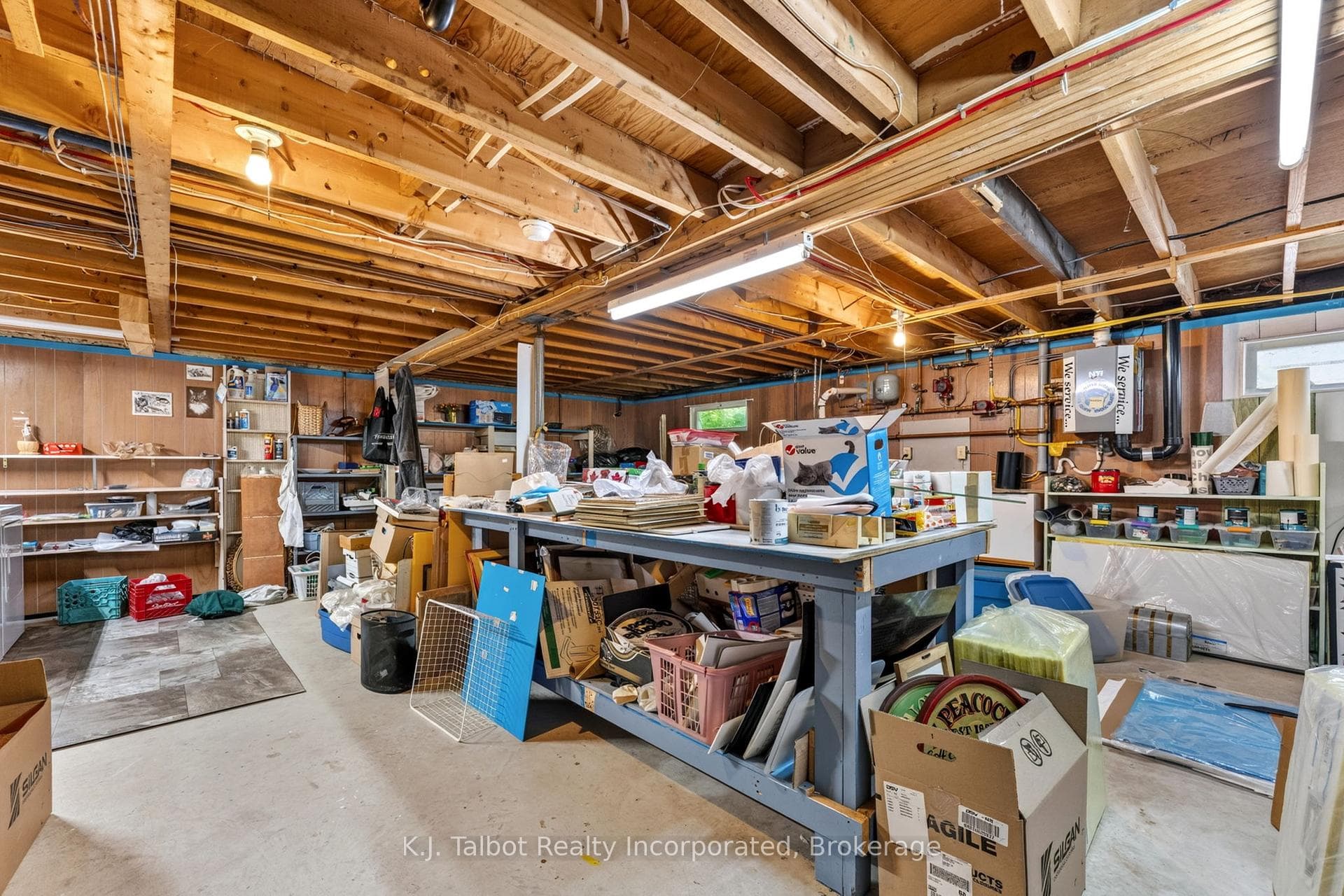 232 Picton Street photo 36