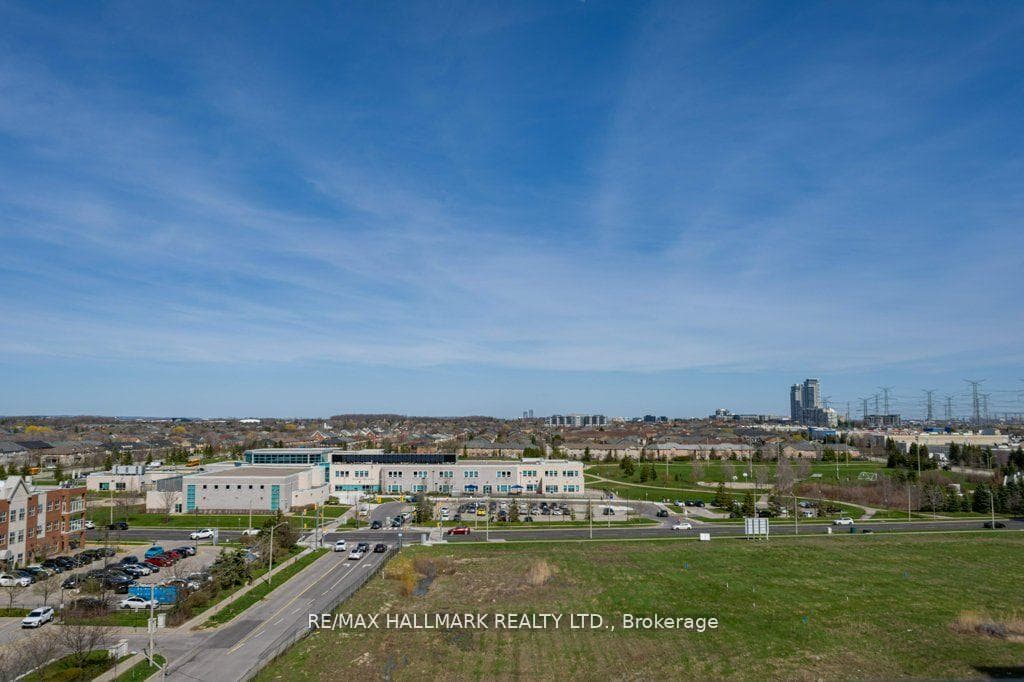 65 Oneida Crescent Unit 811 photo 16