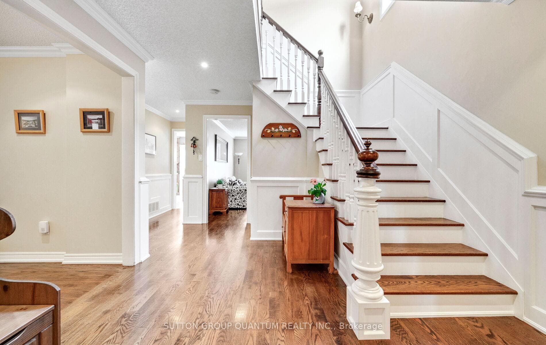 2113 Folkway Drive photo 5