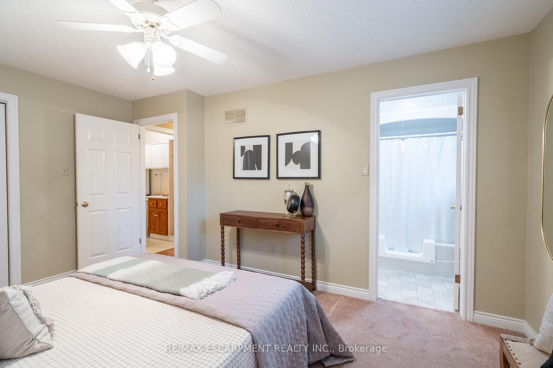 10 Wentworth Drive Unit 35 photo 18