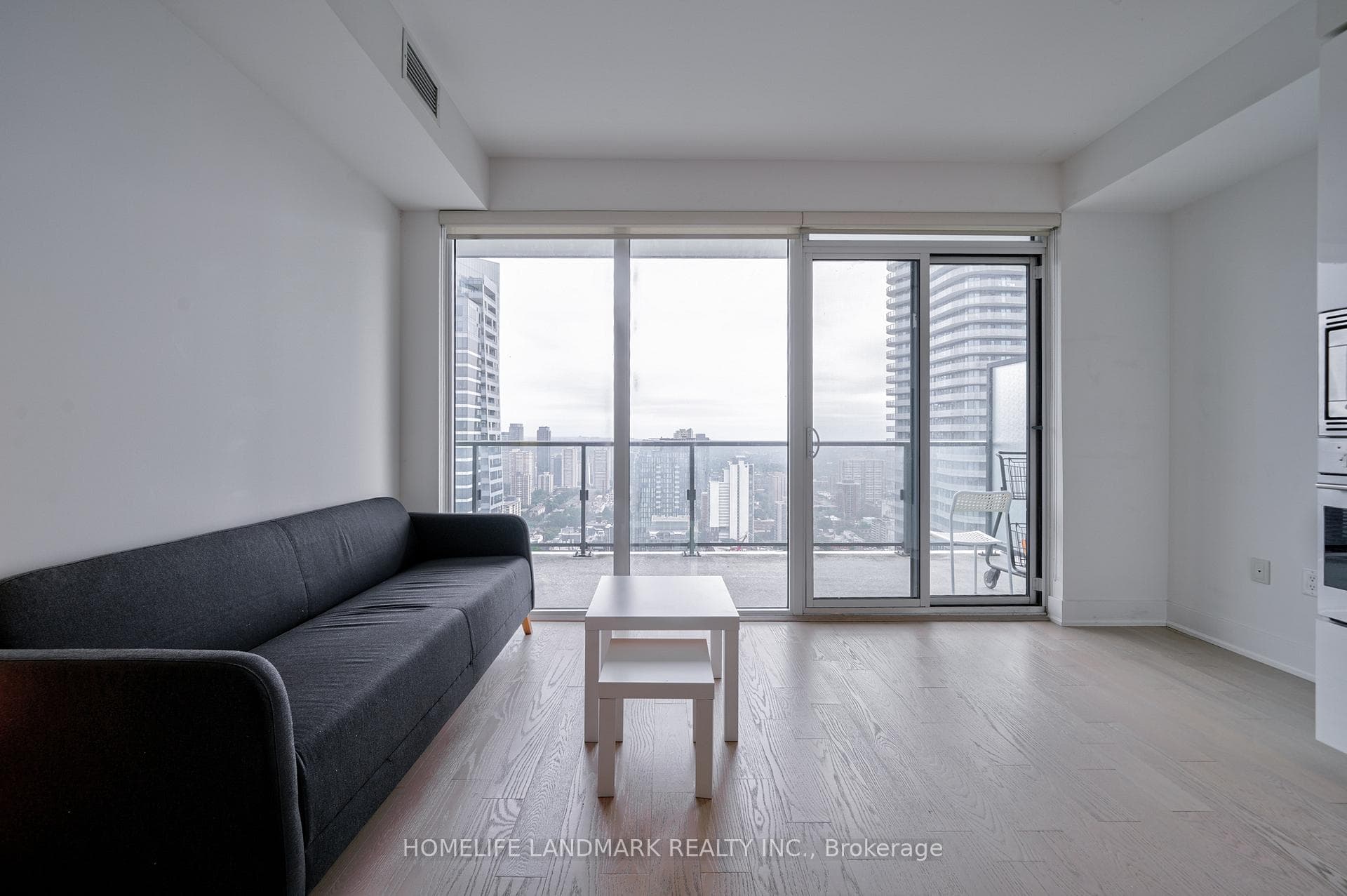 955 Bay Street Unit 3801 photo 14