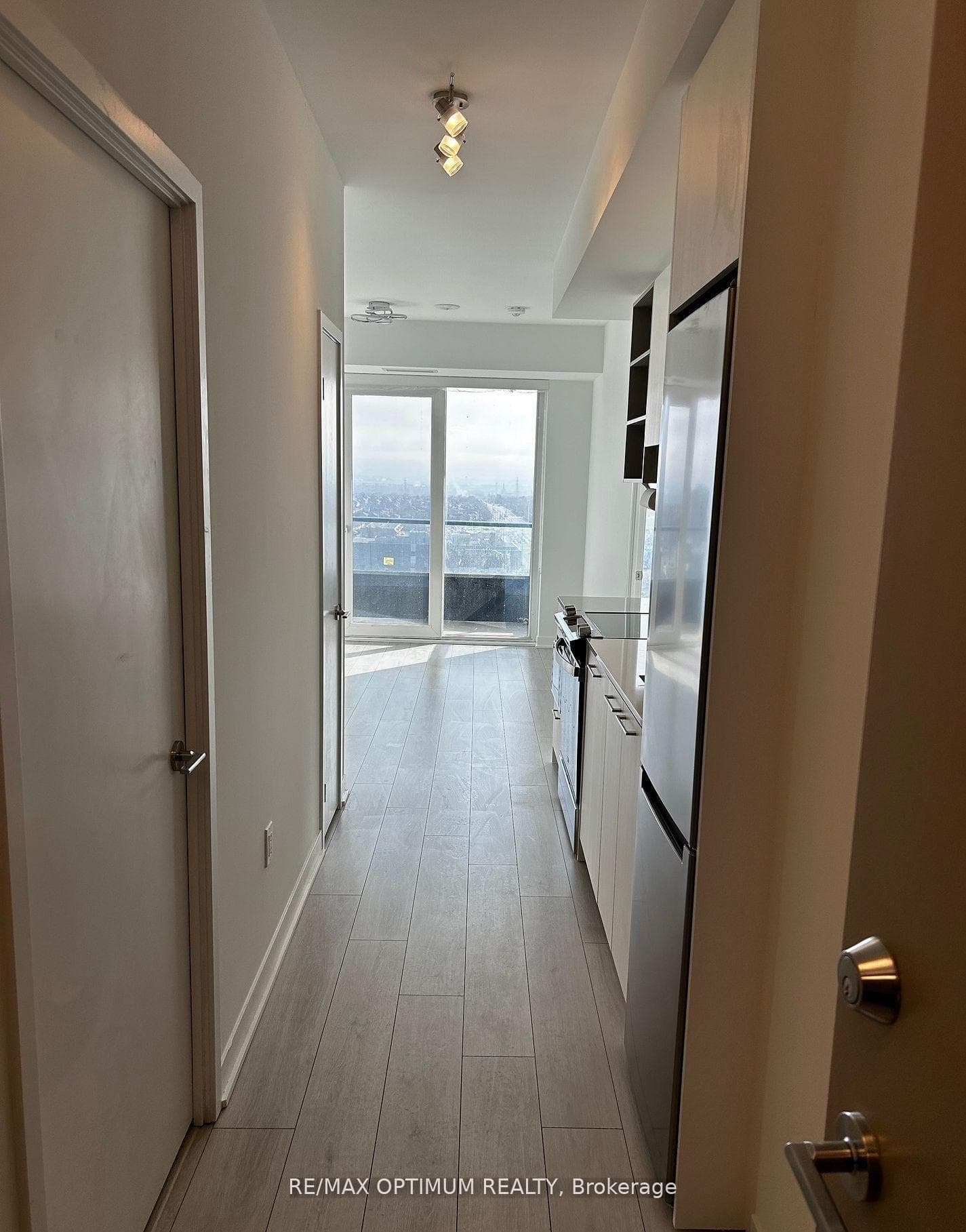 260 Malta Avenue Unit 1405 photo 4