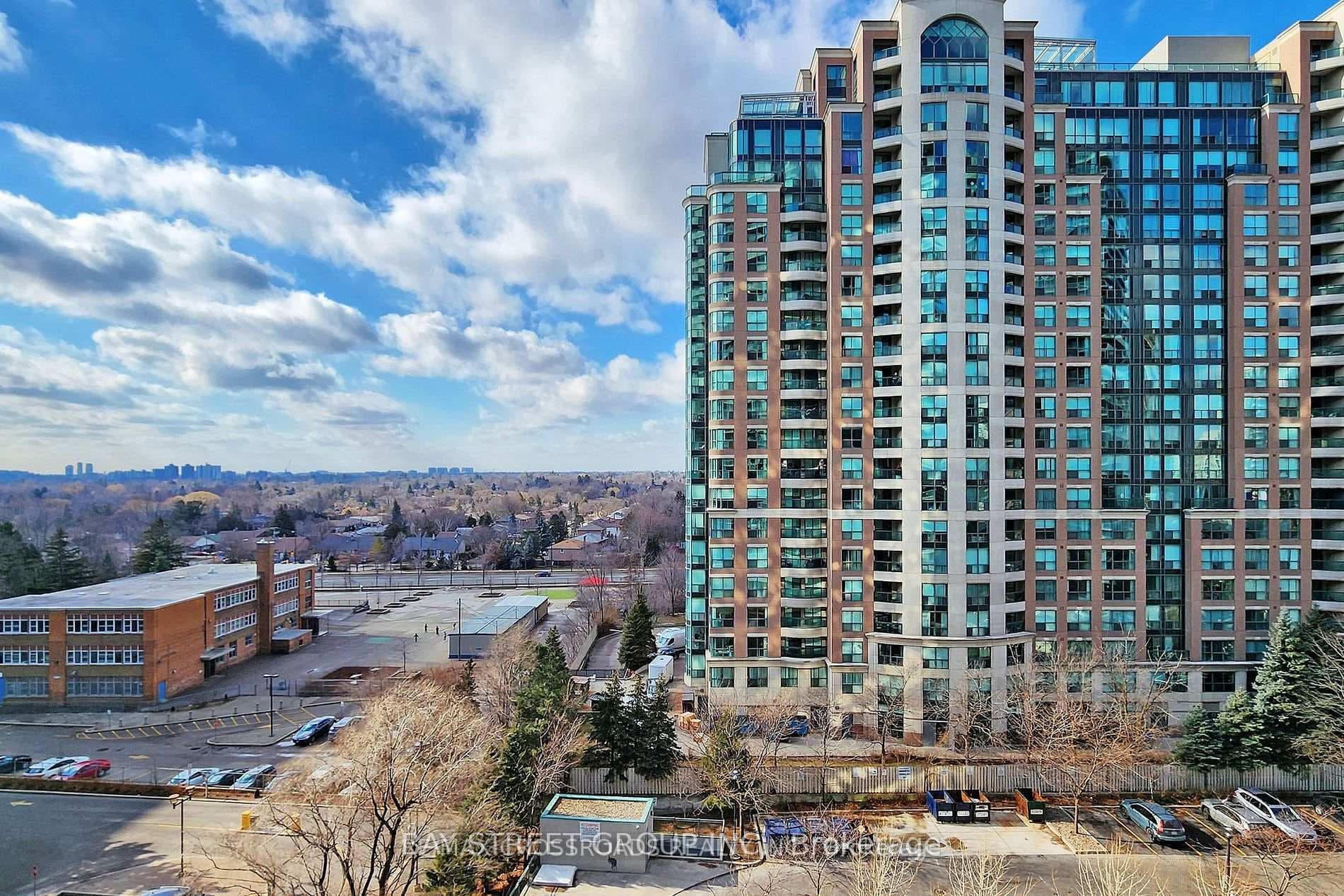 5500 Yonge Street Unit 805 photo 19