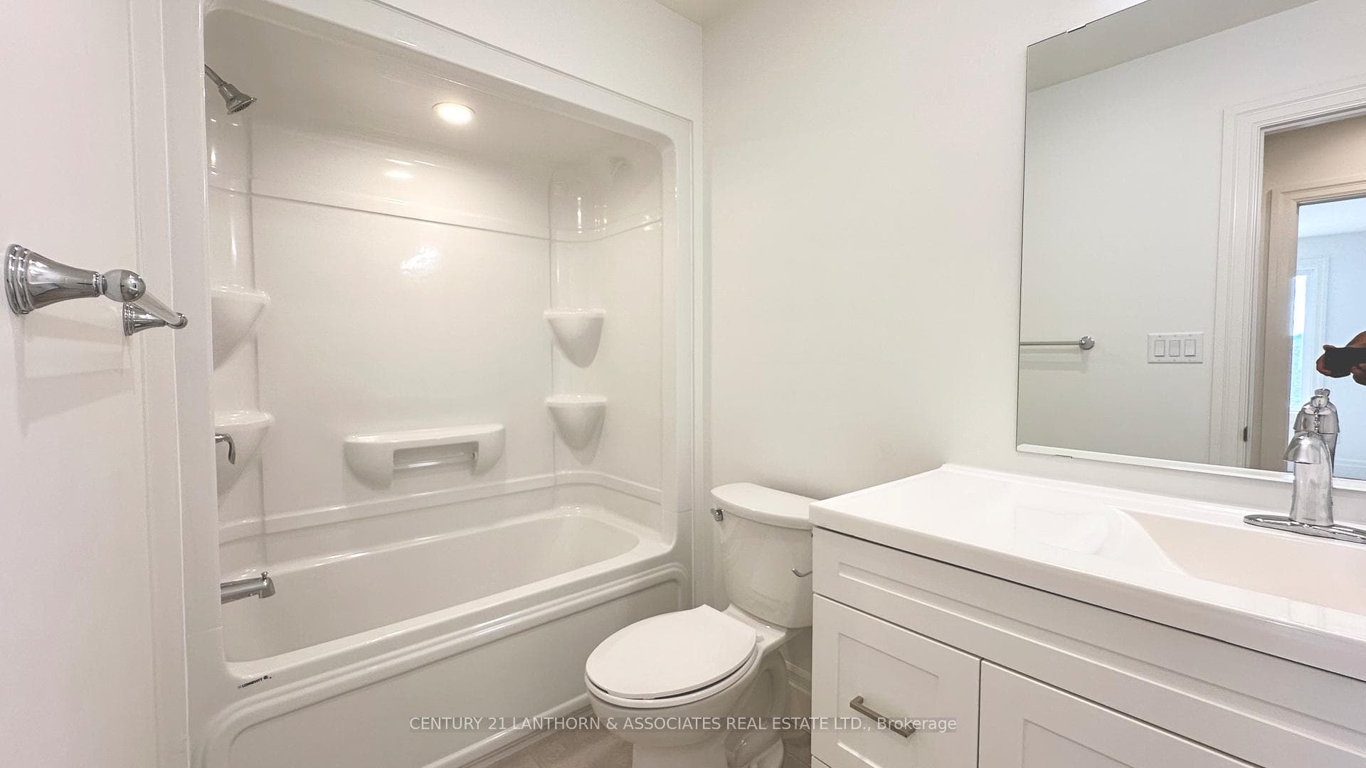 45 Markland Avenue photo 13