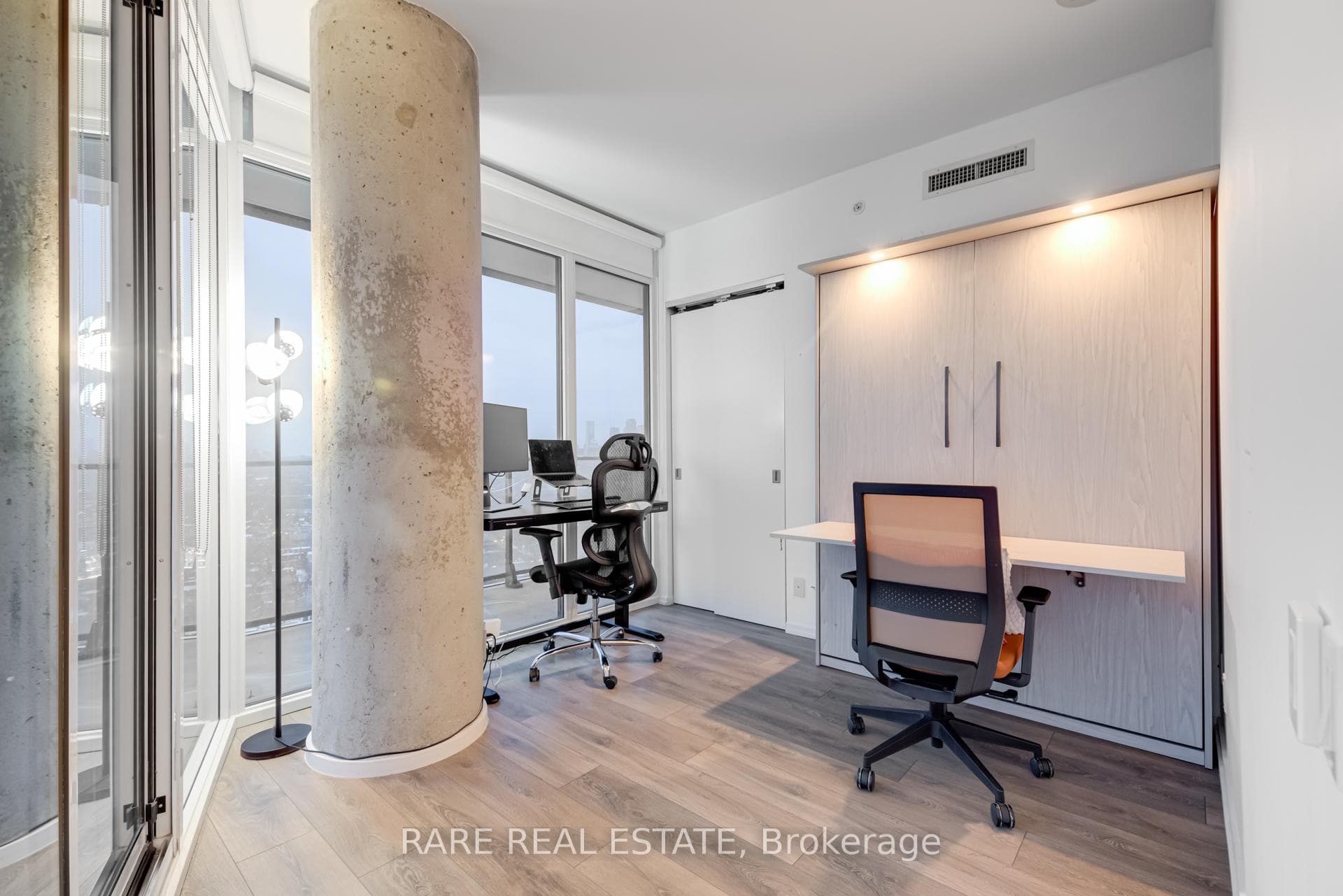 125 Peter Street Unit 2402 photo 20