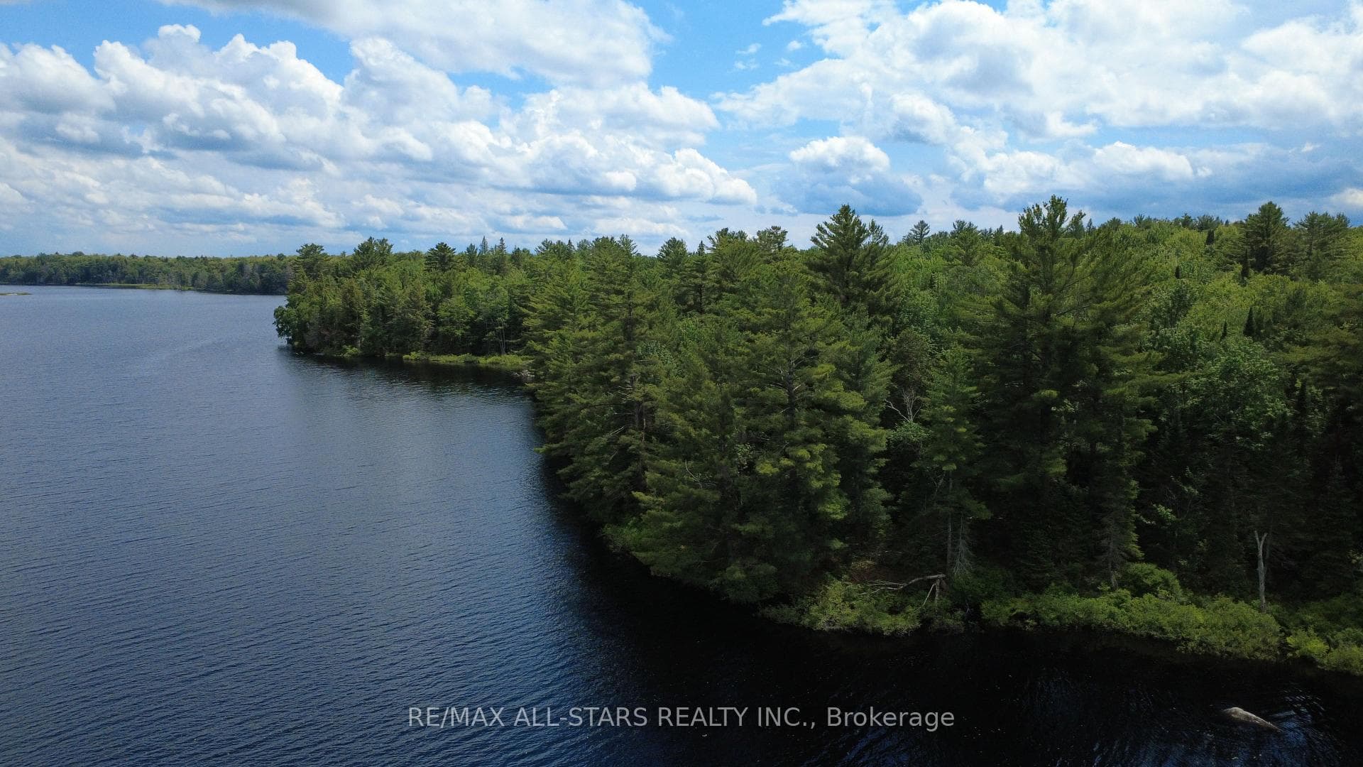 15 Axe Lake Road photo 6