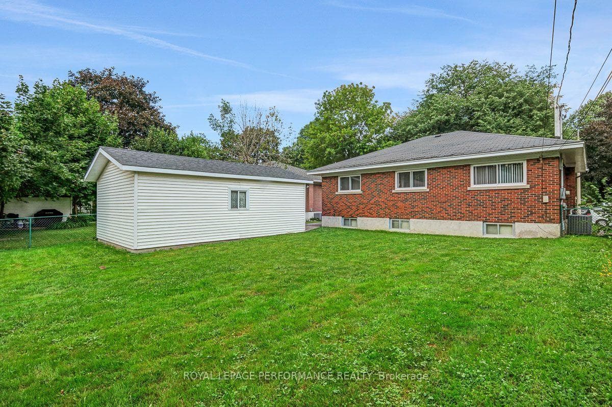 2038 Arch Street photo 19
