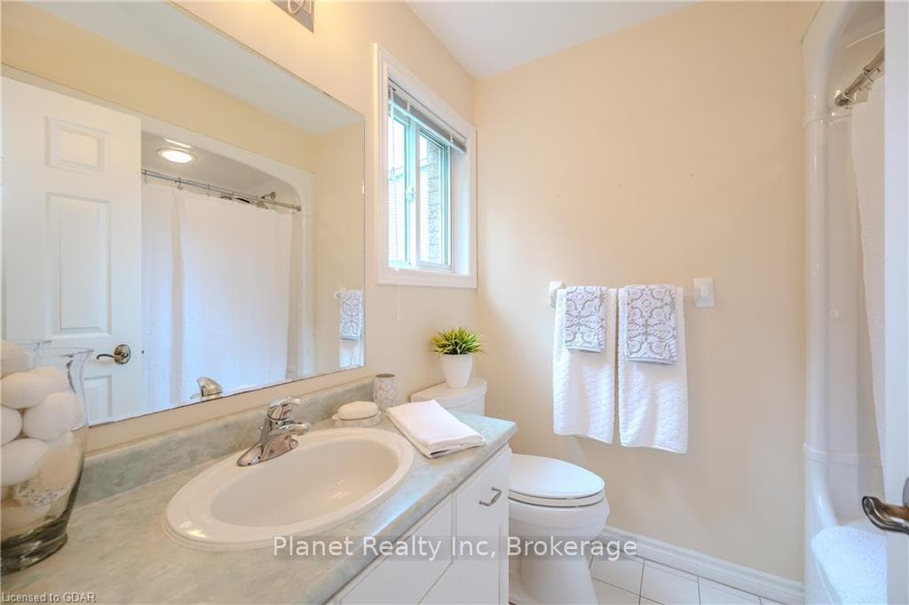 14 SPRUCEHAVEN Court photo 23