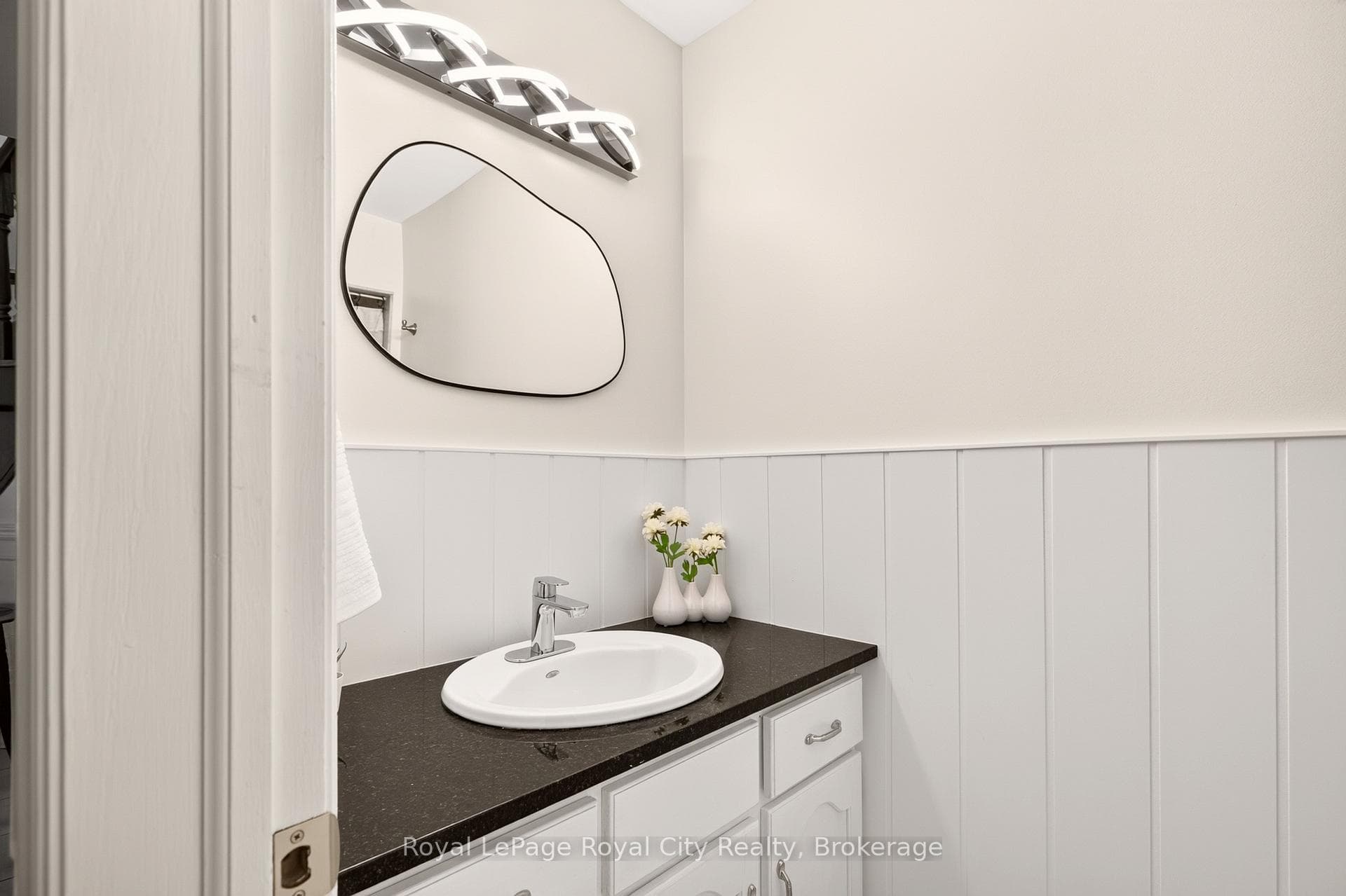 9 Darren Place photo 21