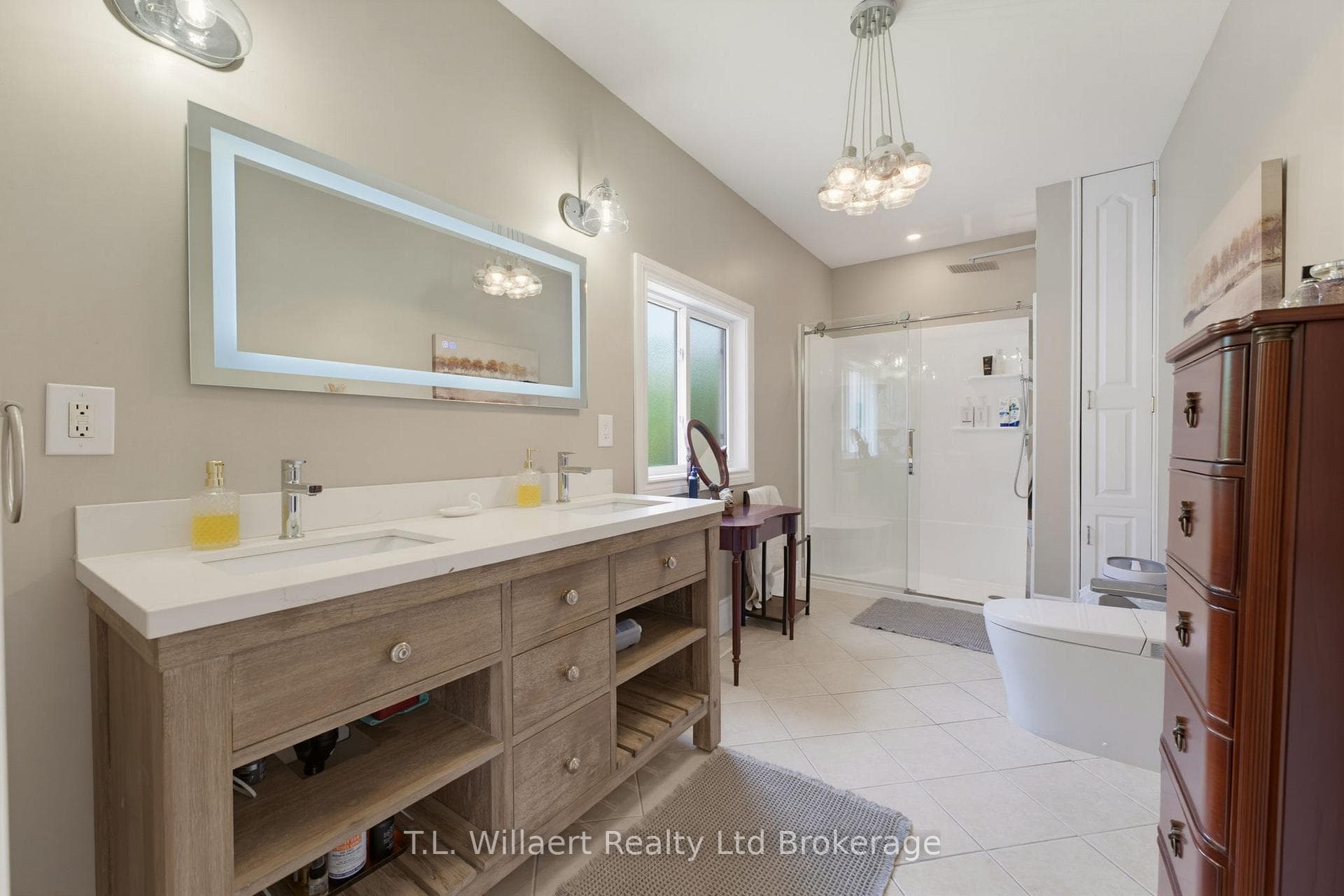 1410 Mcdowell Road photo 24