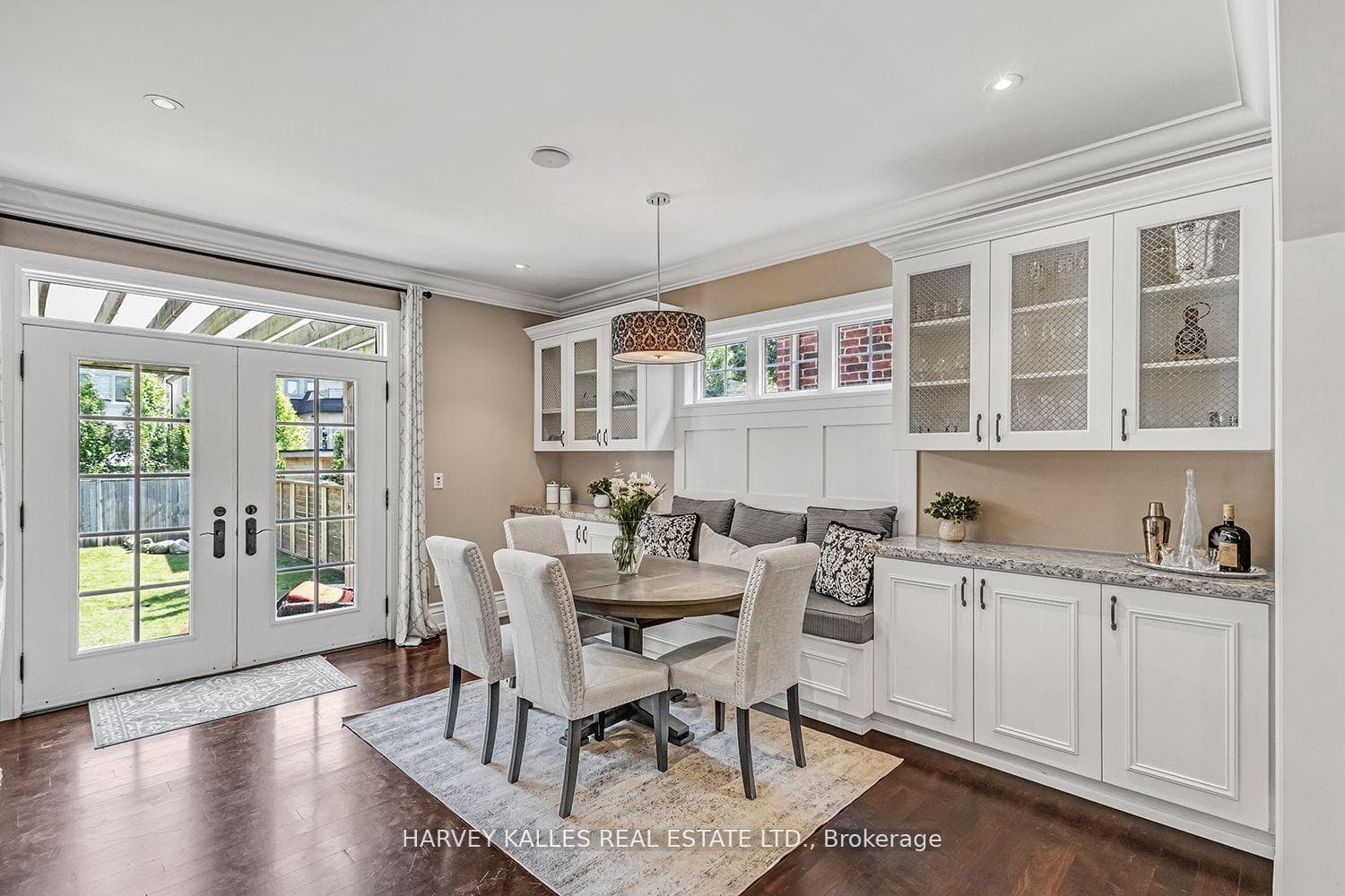 179 Franklin Avenue photo 11