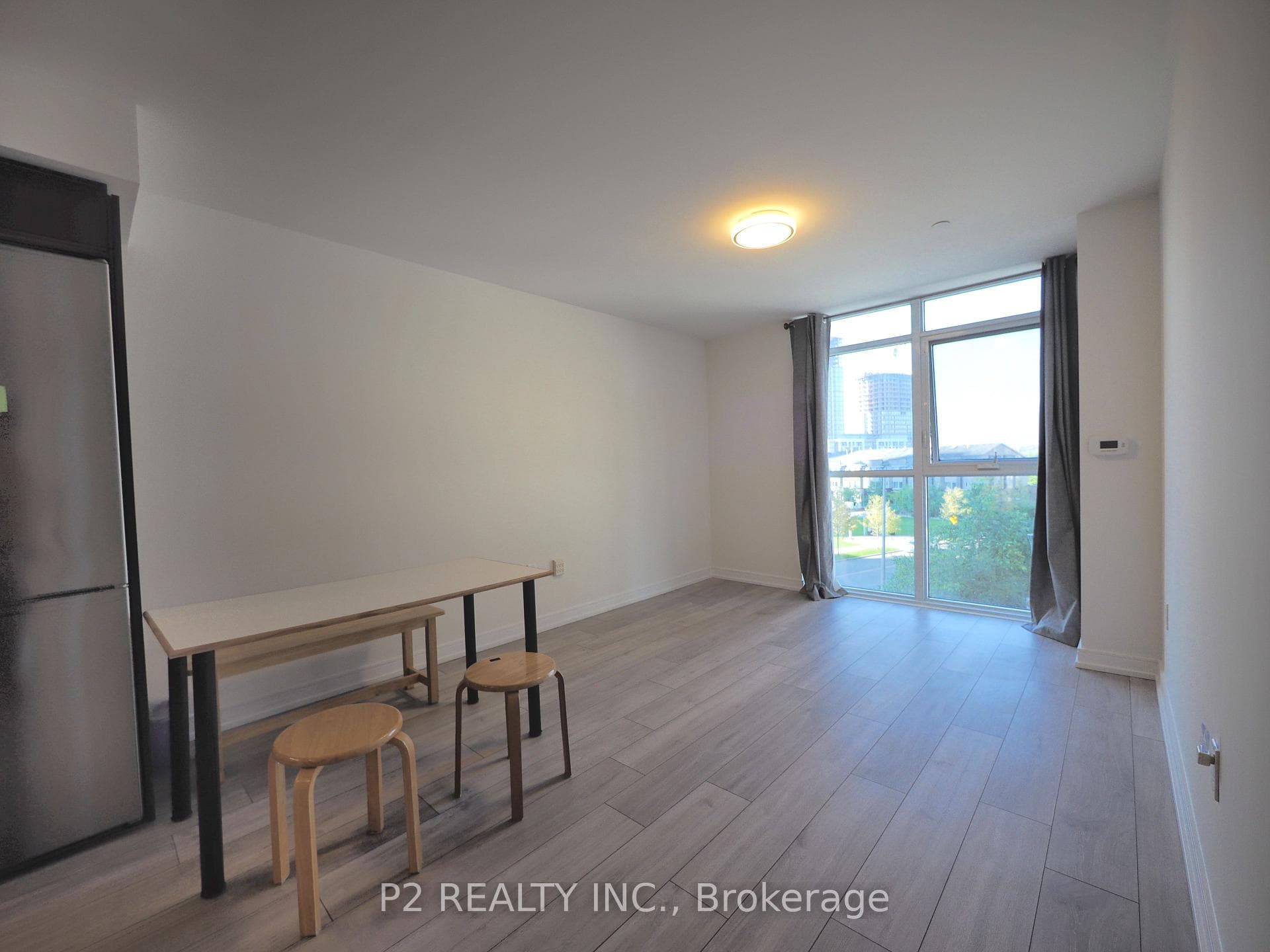 225 Village Green Square Unit 306 photo 12