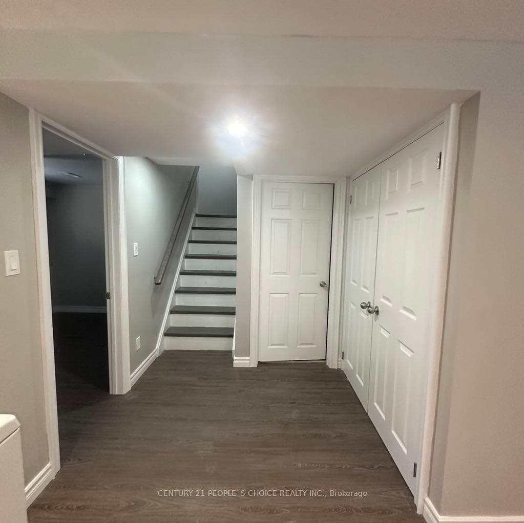 199 Avondale Boulevard Unit Unit 2 photo 14