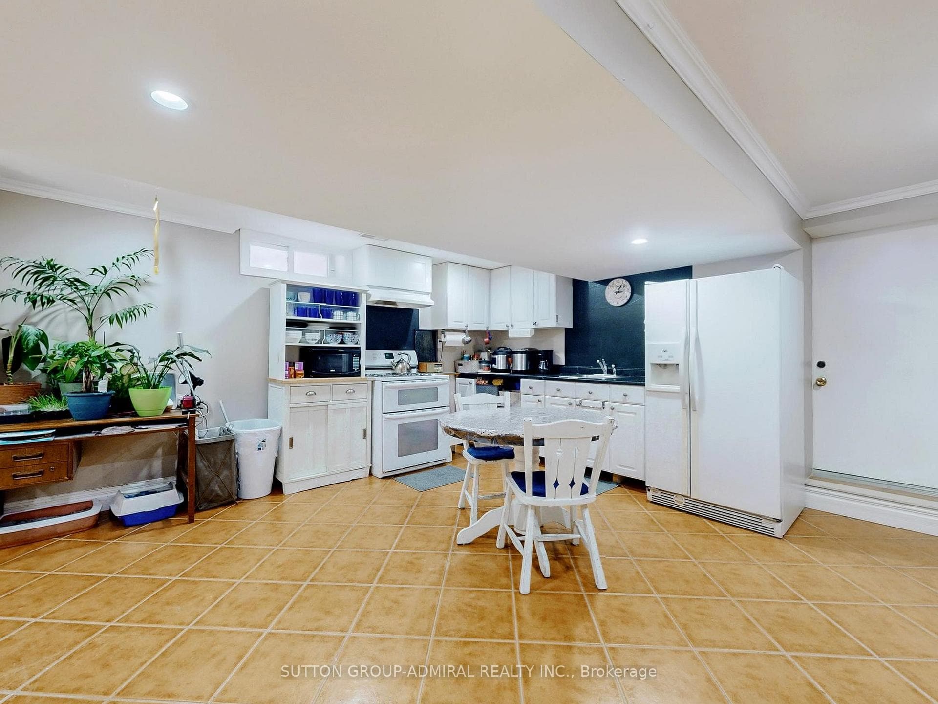 294 Boon Avenue photo 28